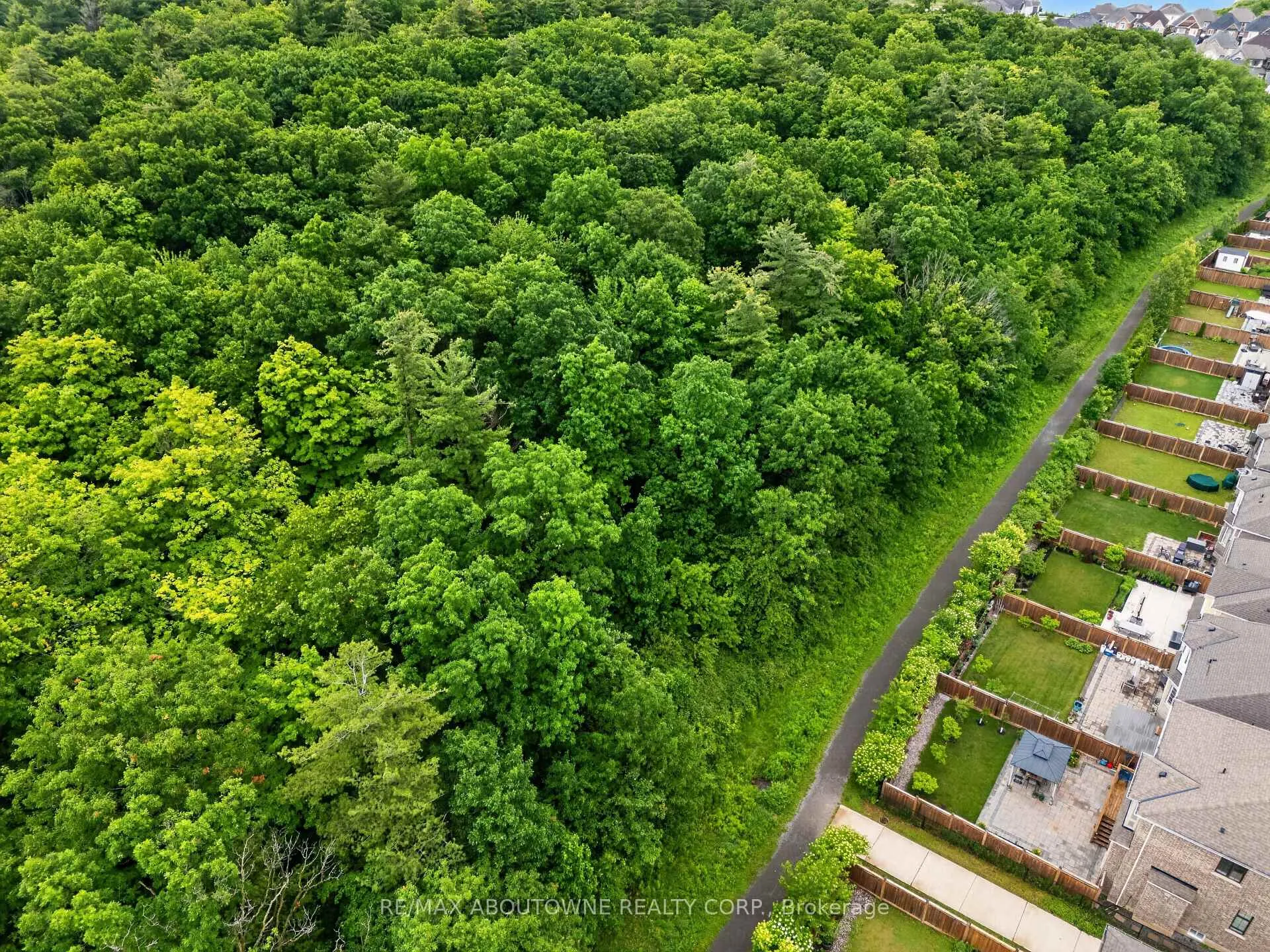 Photo 44 of 3364 Vernon Powell Drive, Oakville, Glenorchy — HOMEH