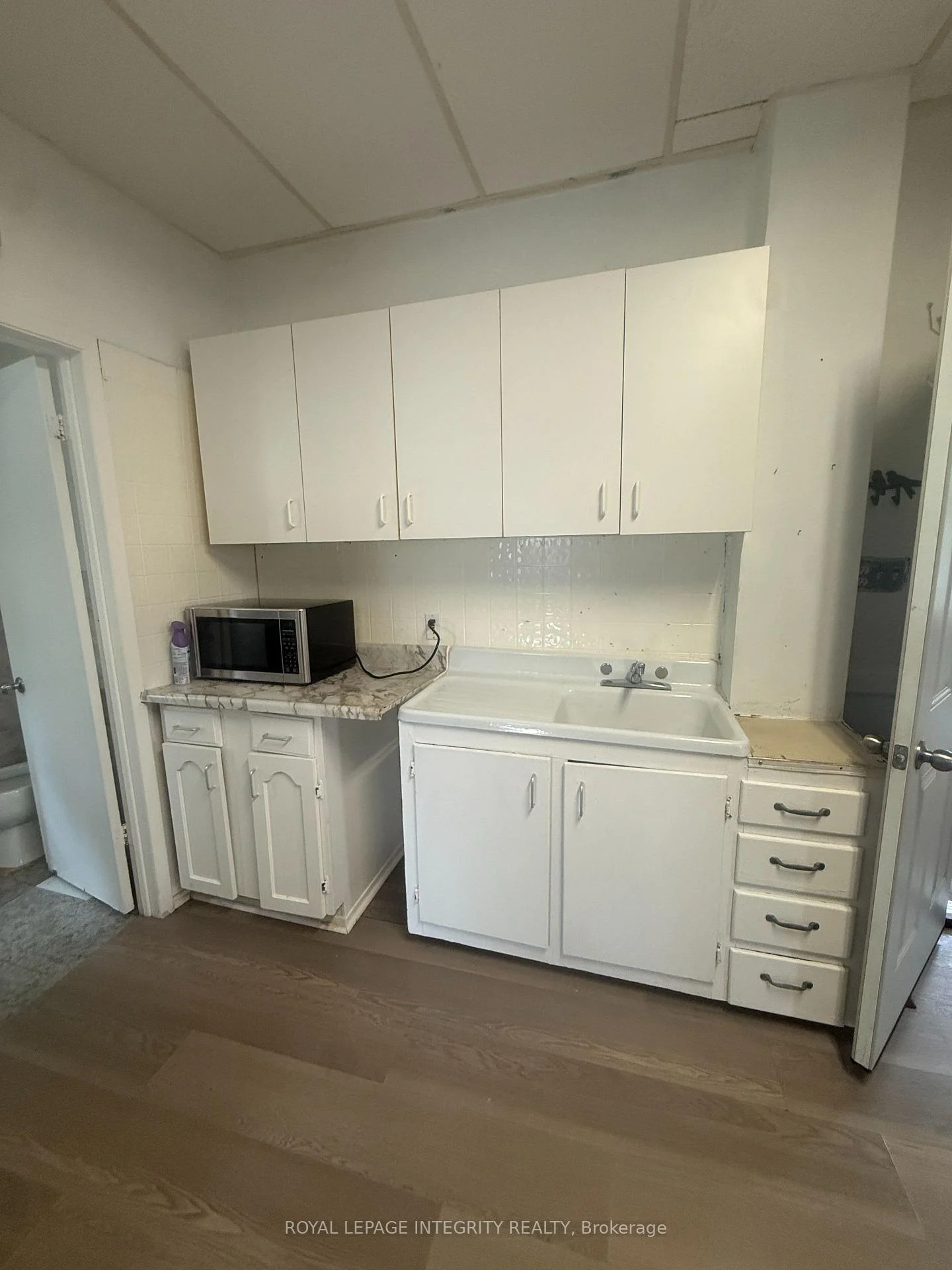 Photo 4 of Unit A, 312 Louisa Street, Cornwall, Cornwall — HOMEH