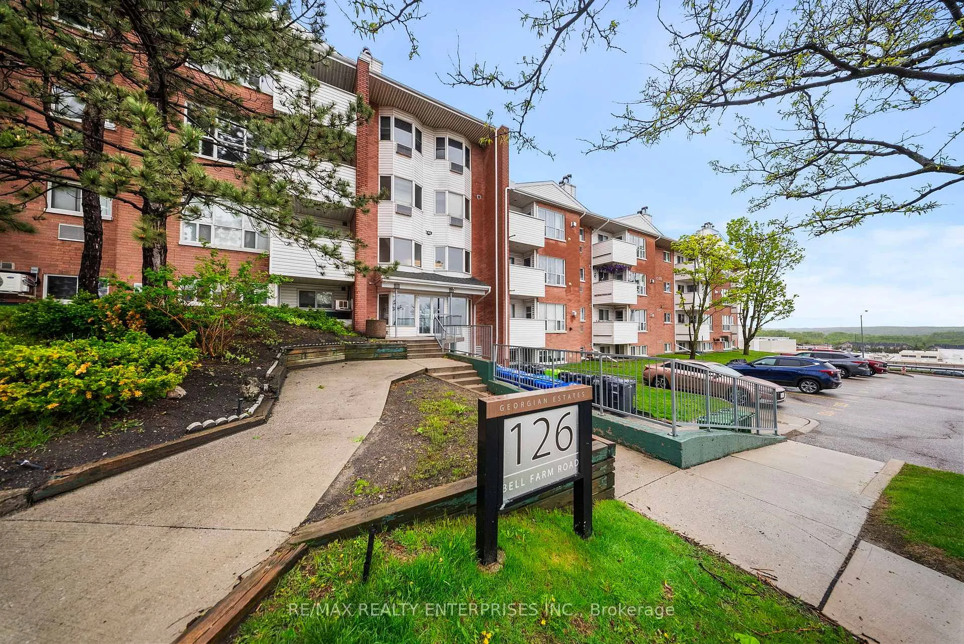 Photo 1 of Unit B04, 126 Bell Farm Road, Barrie, Alliance — HOMEH
