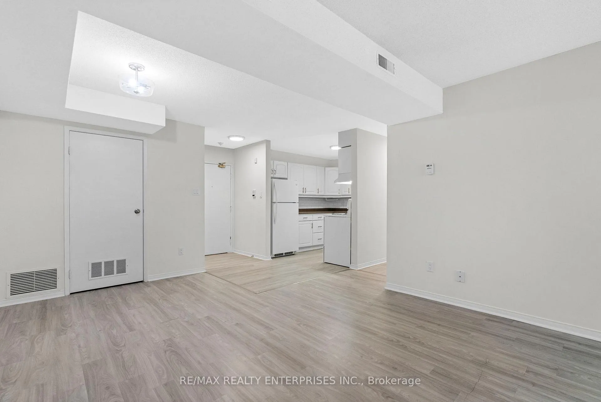 Photo 12 of Unit B04, 126 Bell Farm Road, Barrie, Alliance — HOMEH