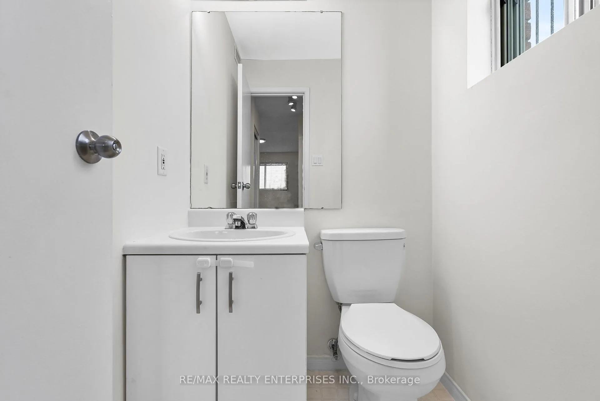 Photo 25 of Unit B04, 126 Bell Farm Road, Barrie, Alliance — HOMEH