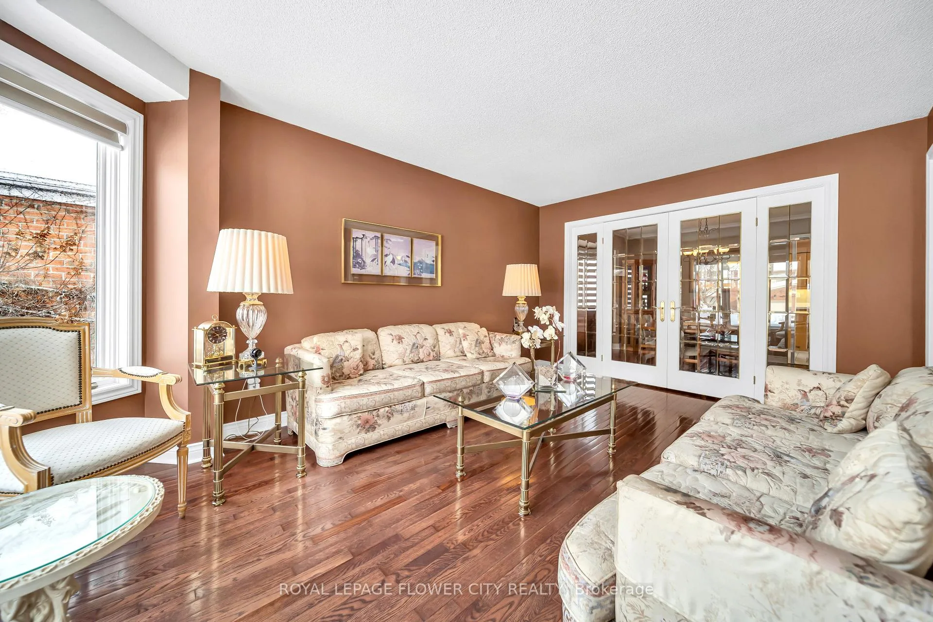 Photo 9 of 1340 Whitewater Lane, Mississauga, East Credit — HOMEH