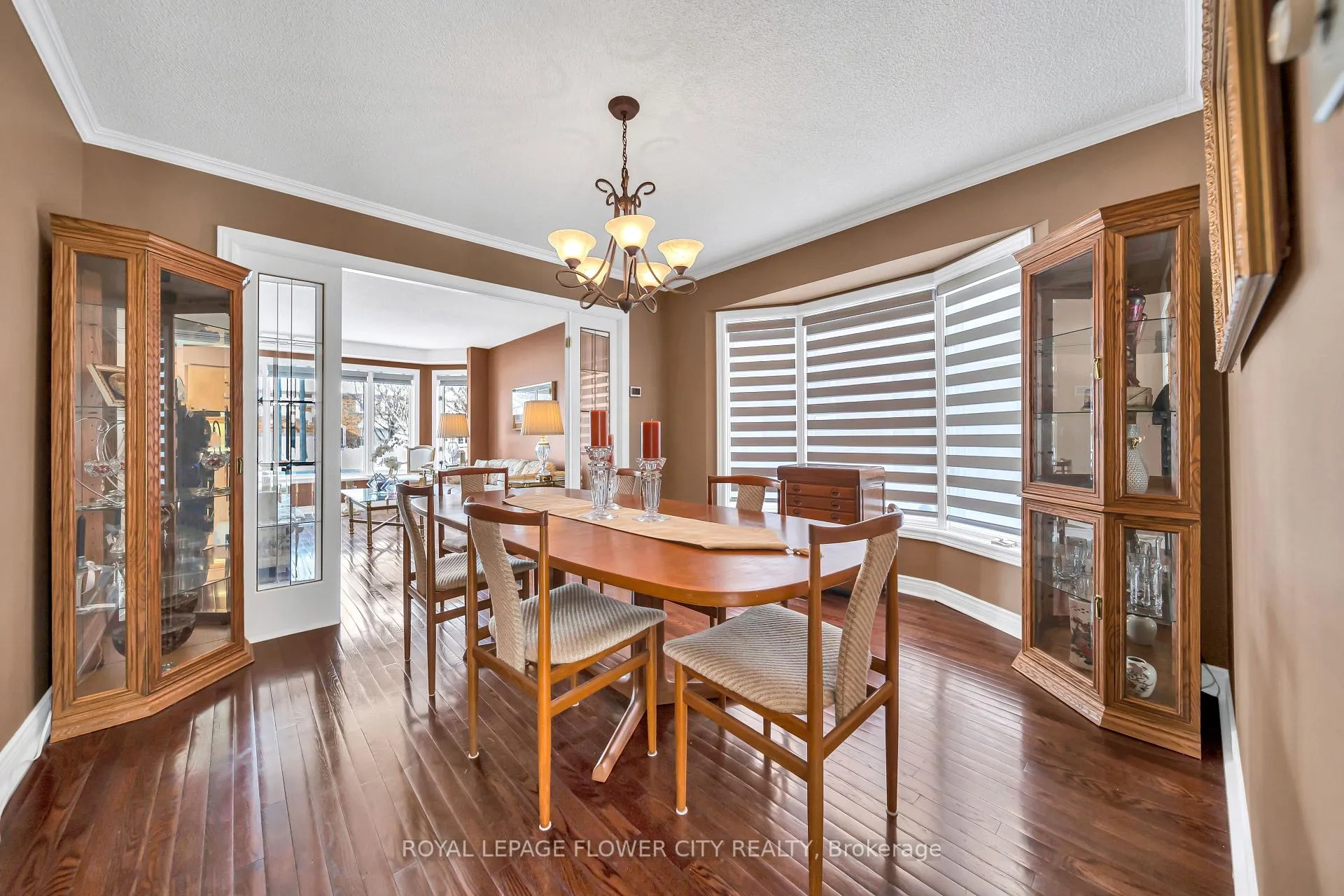 Photo 11 of 1340 Whitewater Lane, Mississauga, East Credit — HOMEH
