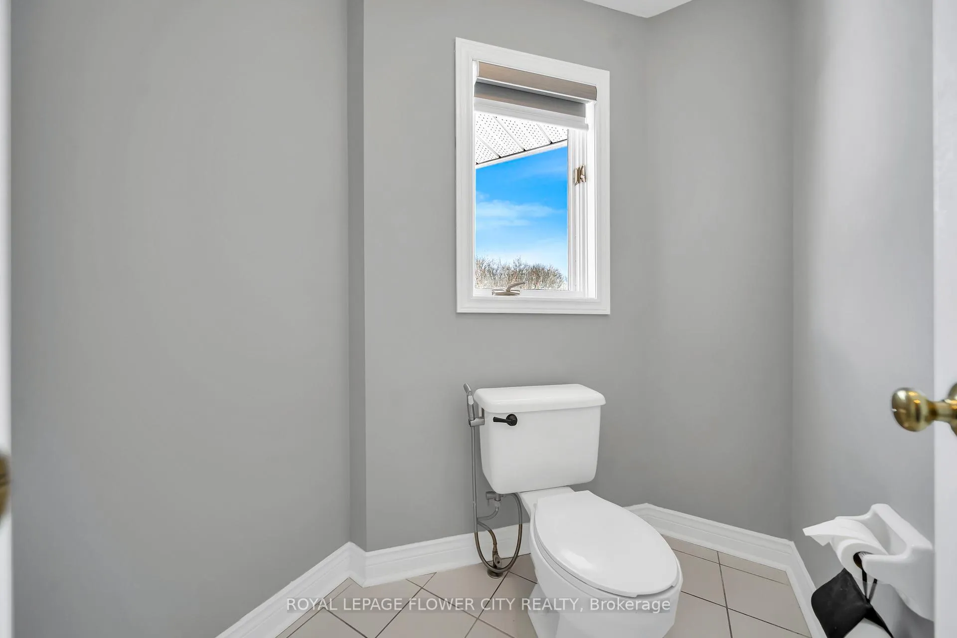 Photo 30 of 1340 Whitewater Lane, Mississauga, East Credit — HOMEH