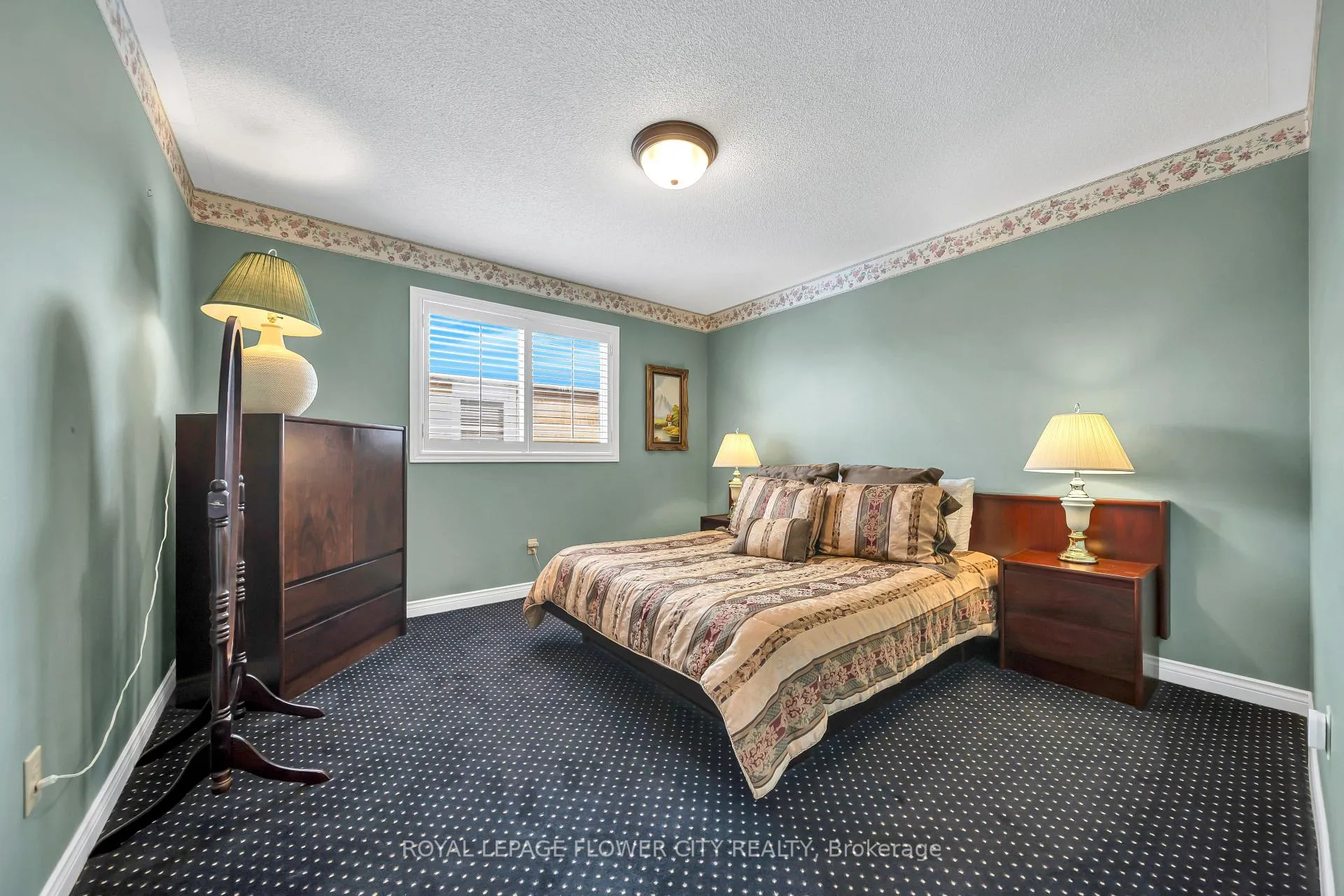 Photo 38 of 1340 Whitewater Lane, Mississauga, East Credit — HOMEH
