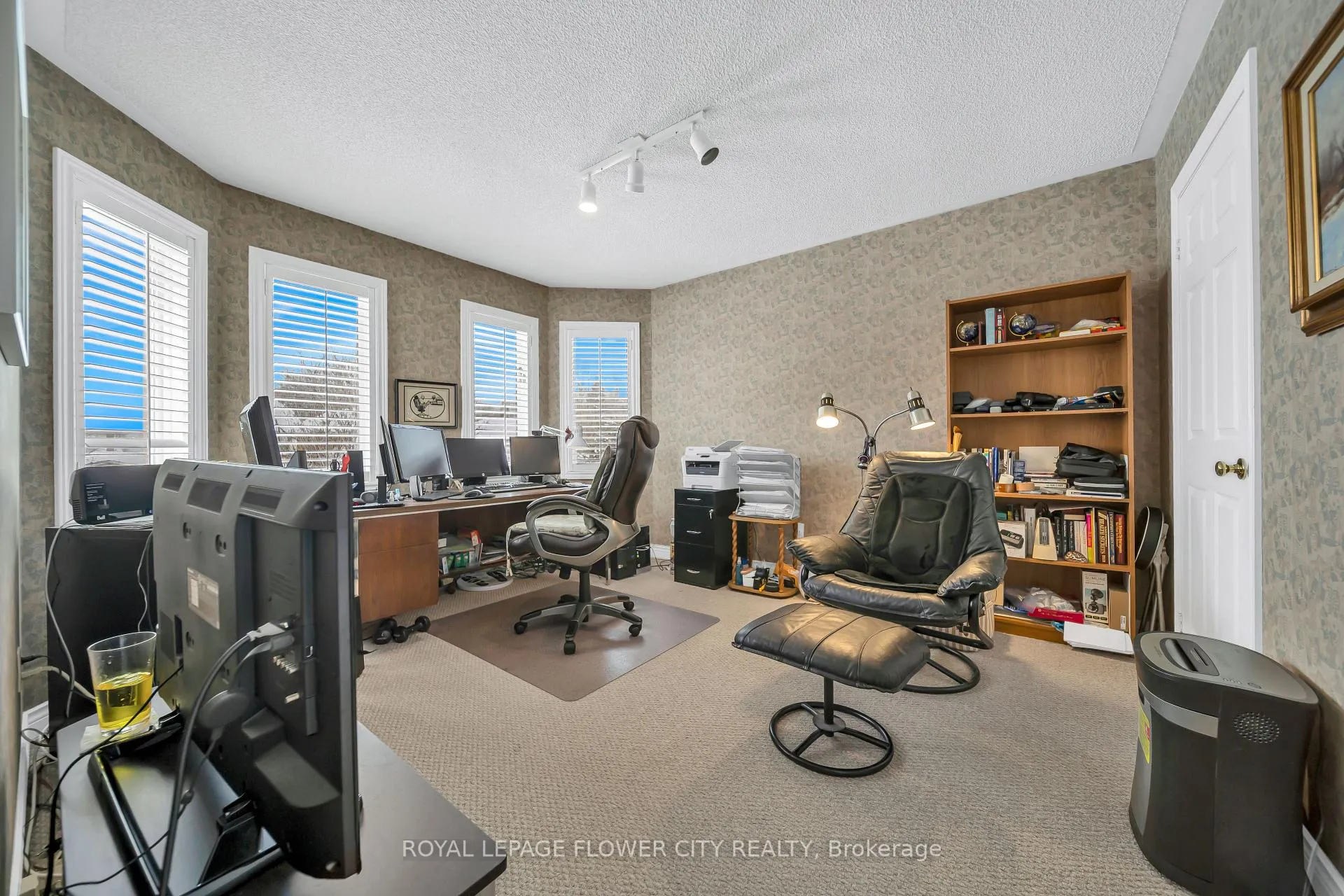 Photo 40 of 1340 Whitewater Lane, Mississauga, East Credit — HOMEH