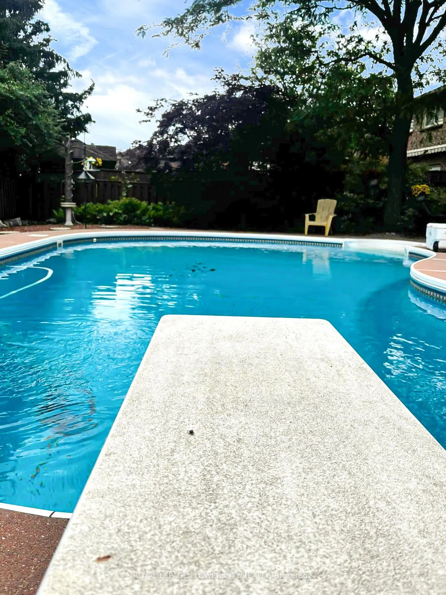 Photo 43 of 1340 Whitewater Lane, Mississauga, East Credit — HOMEH