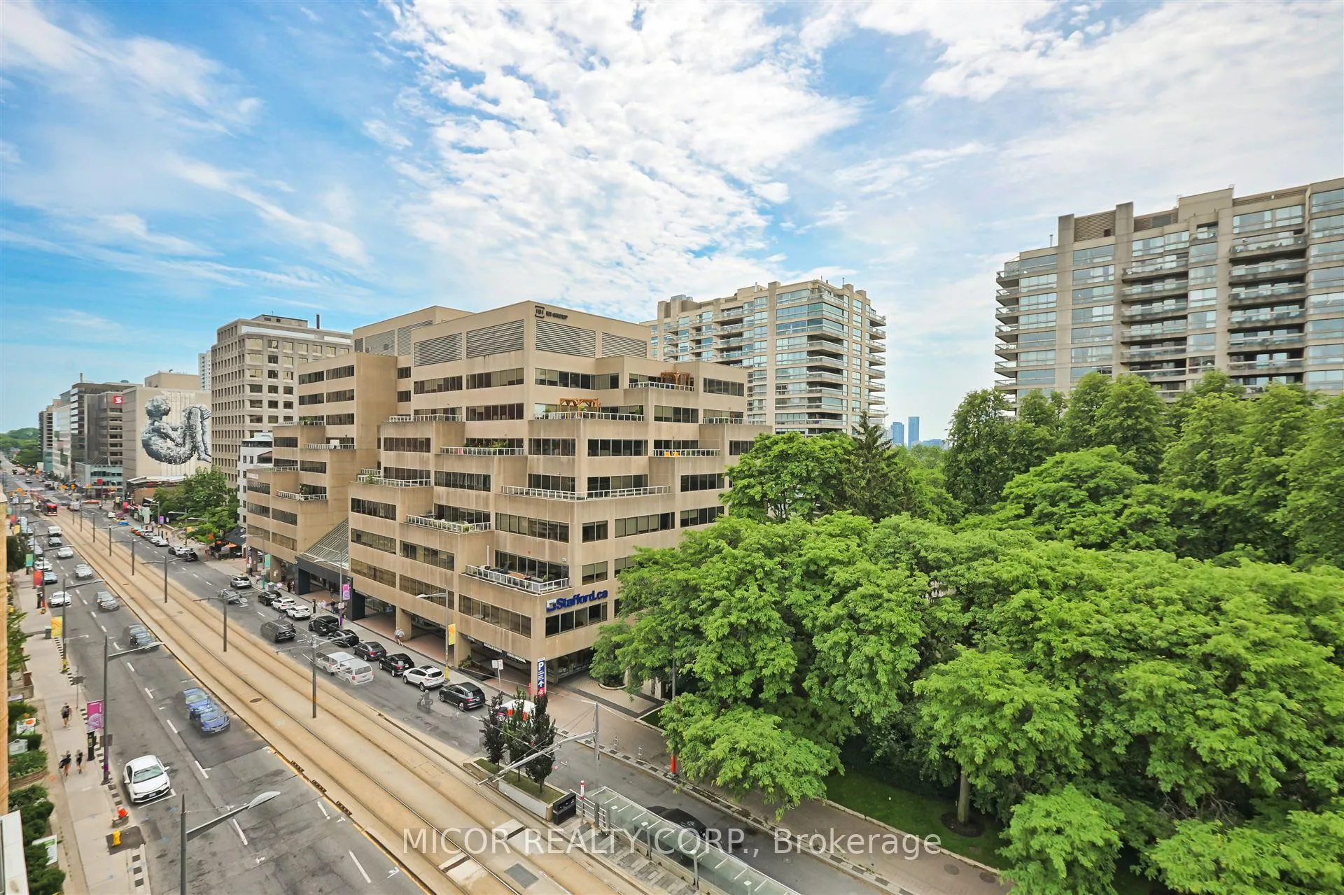 Photo 21 of Unit 704, 1 Deer Park Crescent, Toronto, Yonge-St. Clair — HOMEH