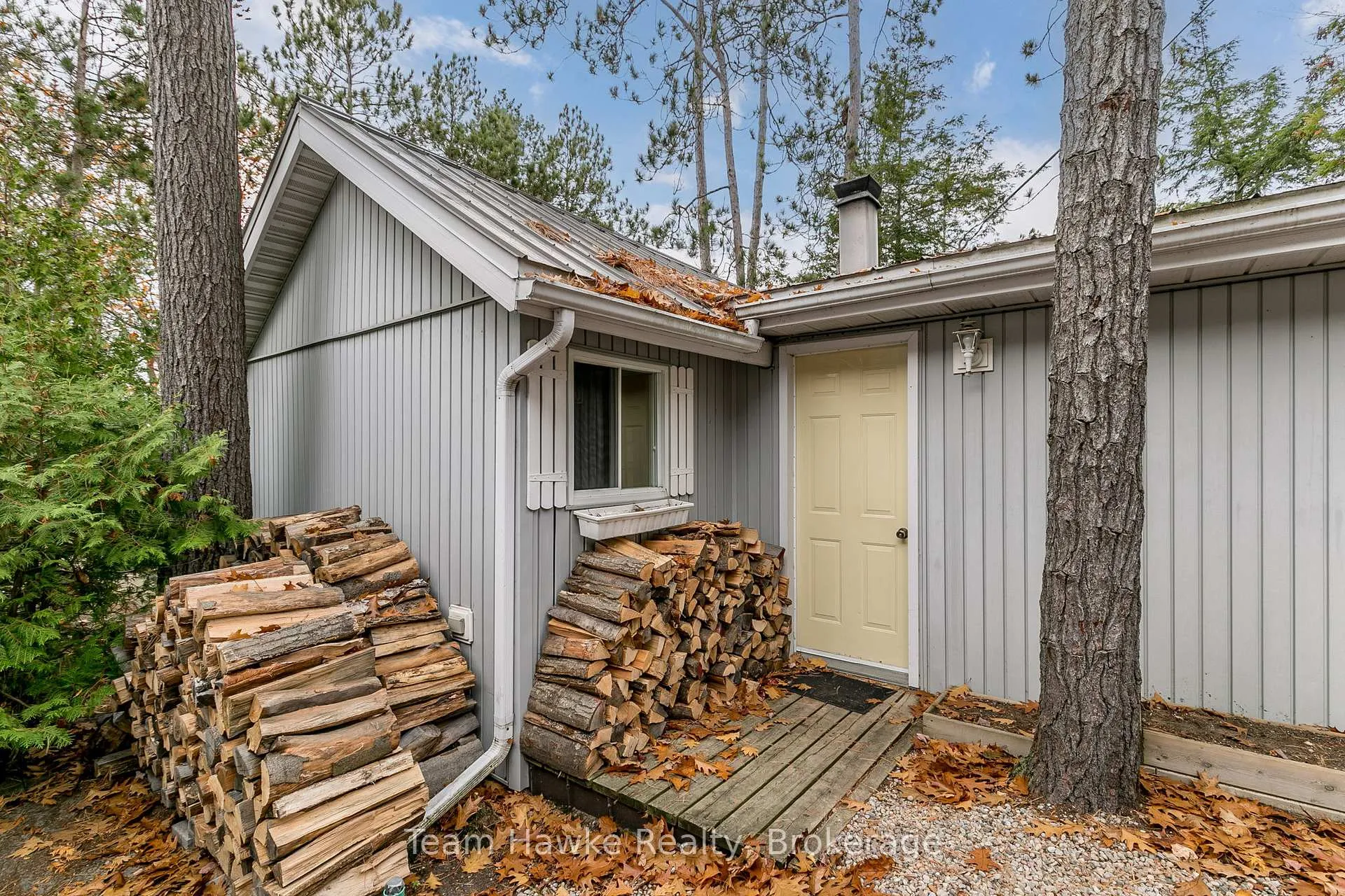Photo 4 of 20 Scott Lane, Tiny, Rural Tiny — HOMEH