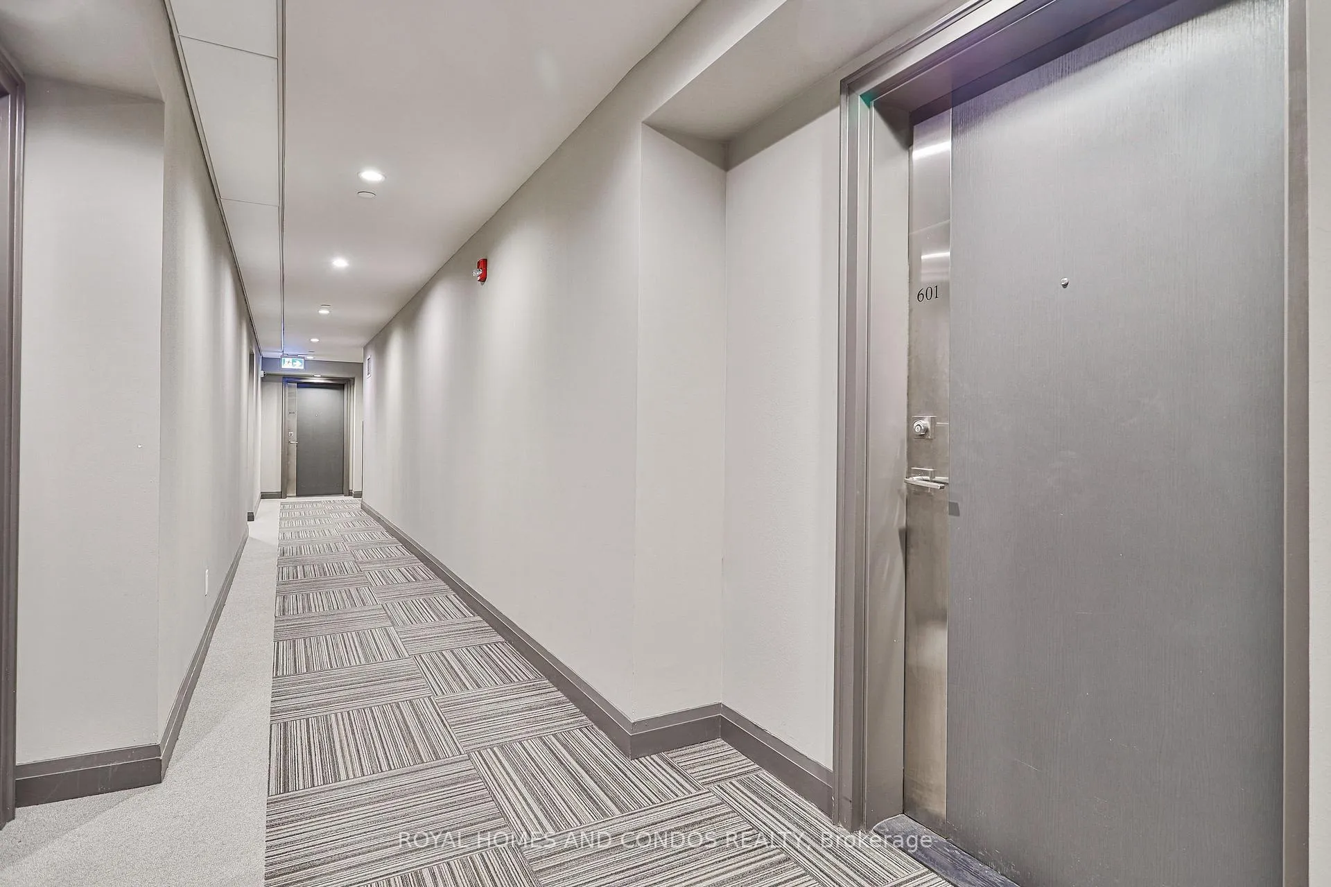 Photo 3 of Unit 601, 2 Adam Sellers Street, Markham, Cornell — HOMEH