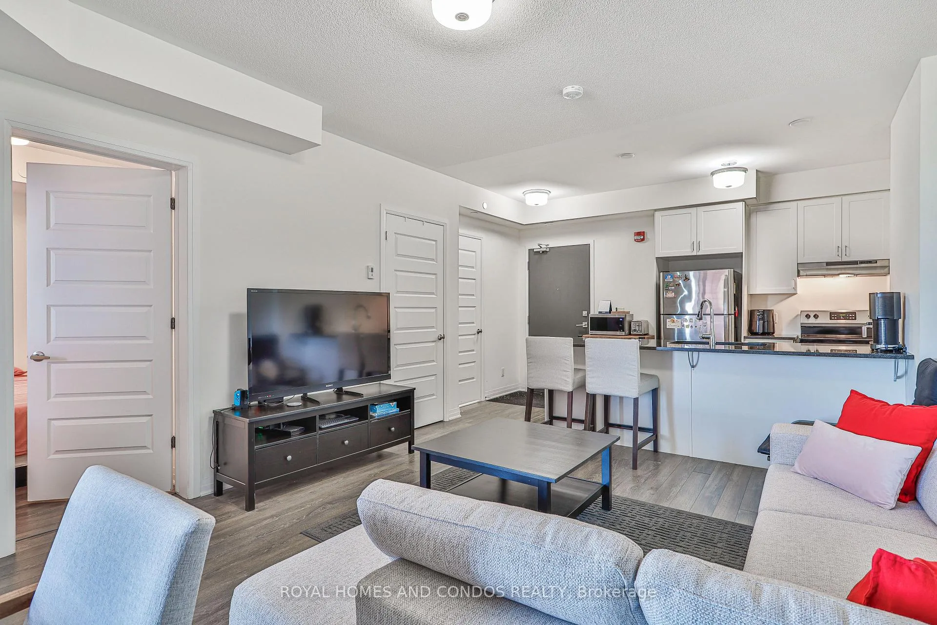 Photo 9 of Unit 601, 2 Adam Sellers Street, Markham, Cornell — HOMEH