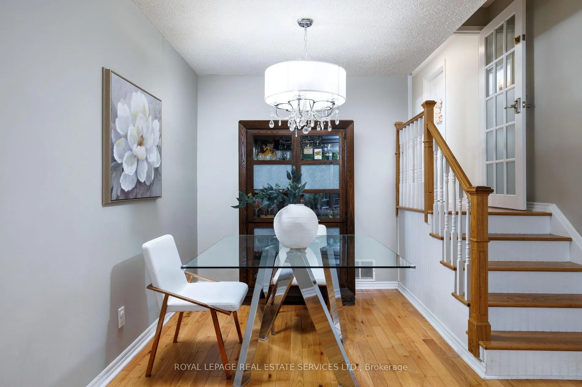 Photo 9 of 2358 Holyhead Drive, Burlington, Brant Hills — HOMEH