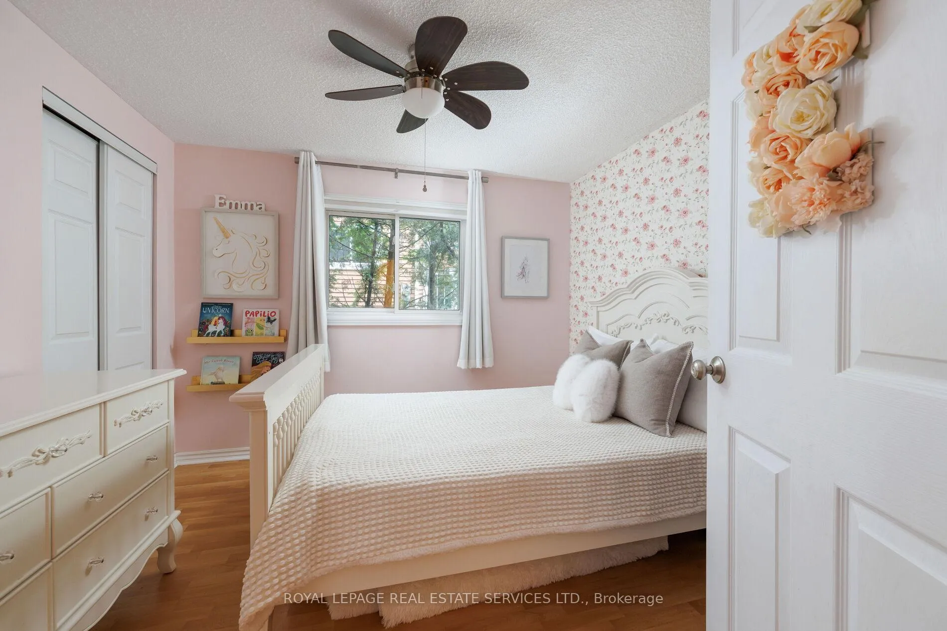 Photo 22 of 2358 Holyhead Drive, Burlington, Brant Hills — HOMEH