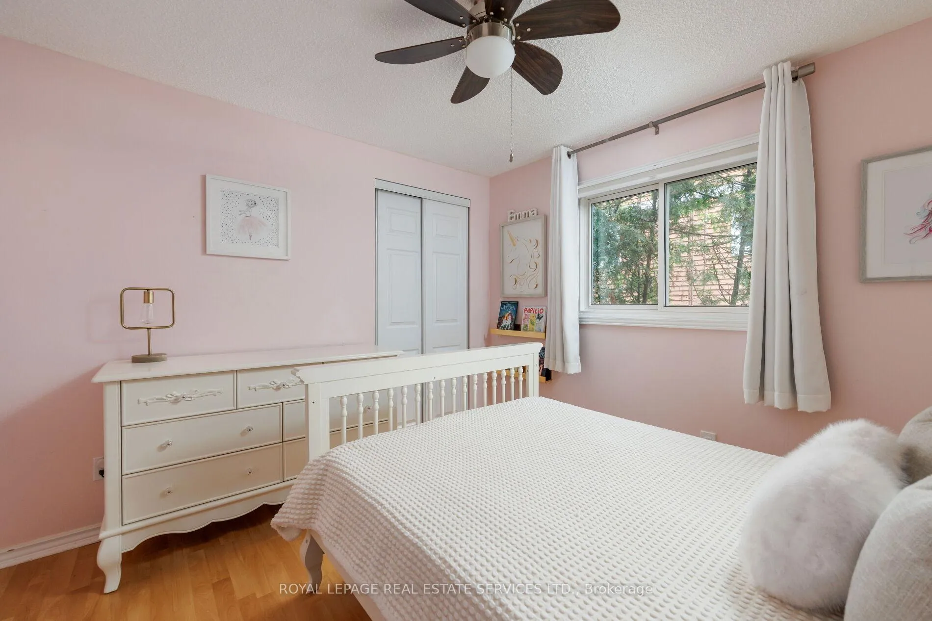 Photo 23 of 2358 Holyhead Drive, Burlington, Brant Hills — HOMEH