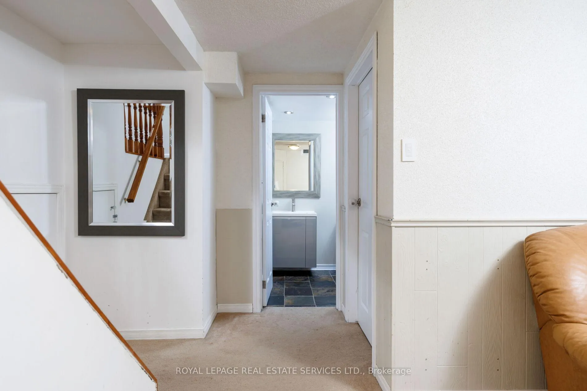 Photo 32 of 2358 Holyhead Drive, Burlington, Brant Hills — HOMEH