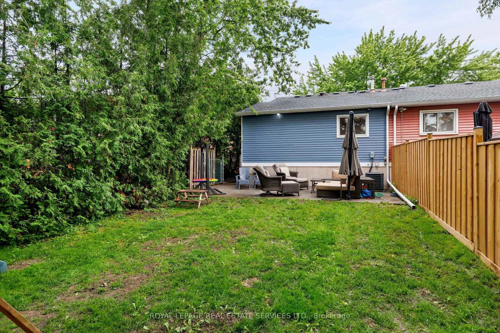 Photo 37 of 2358 Holyhead Drive, Burlington, Brant Hills — HOMEH