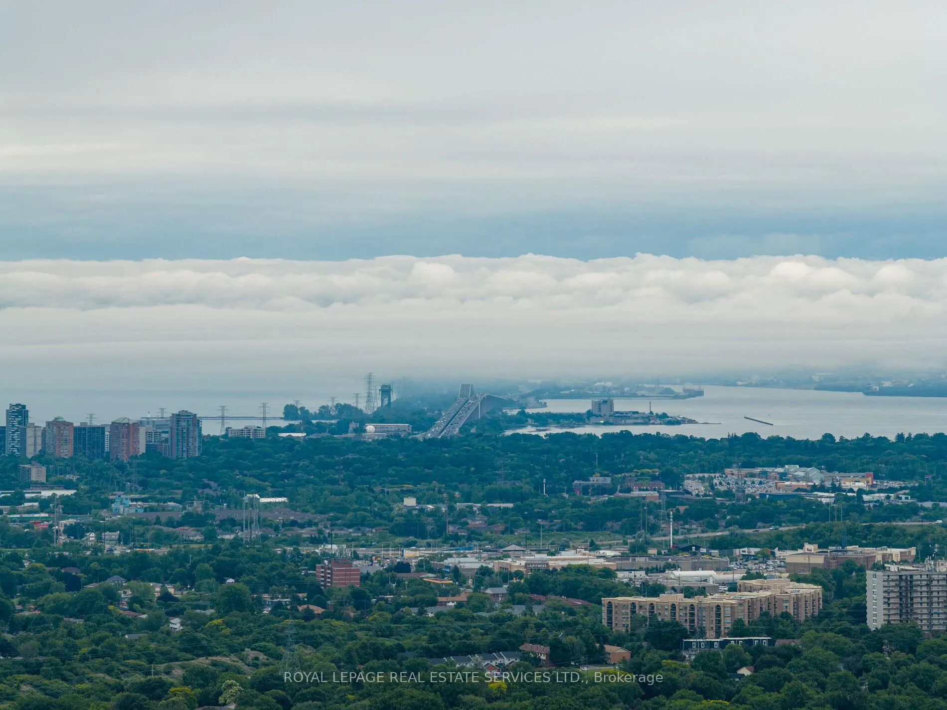 Photo 48 of 2358 Holyhead Drive, Burlington, Brant Hills — HOMEH