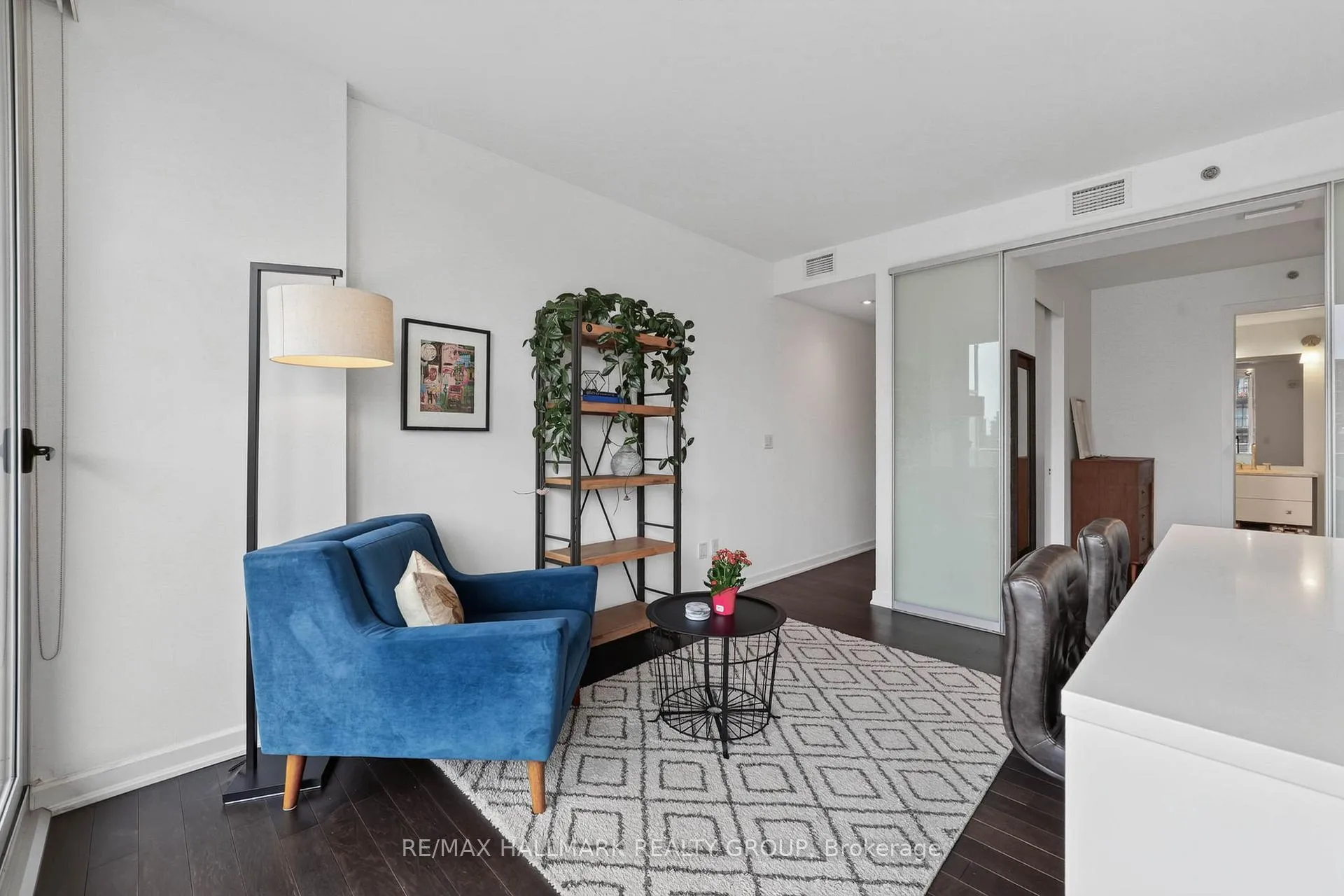Photo 7 of Unit 407, 300 Lisgar Street, Ottawa, Ottawa Centre — HOMEH