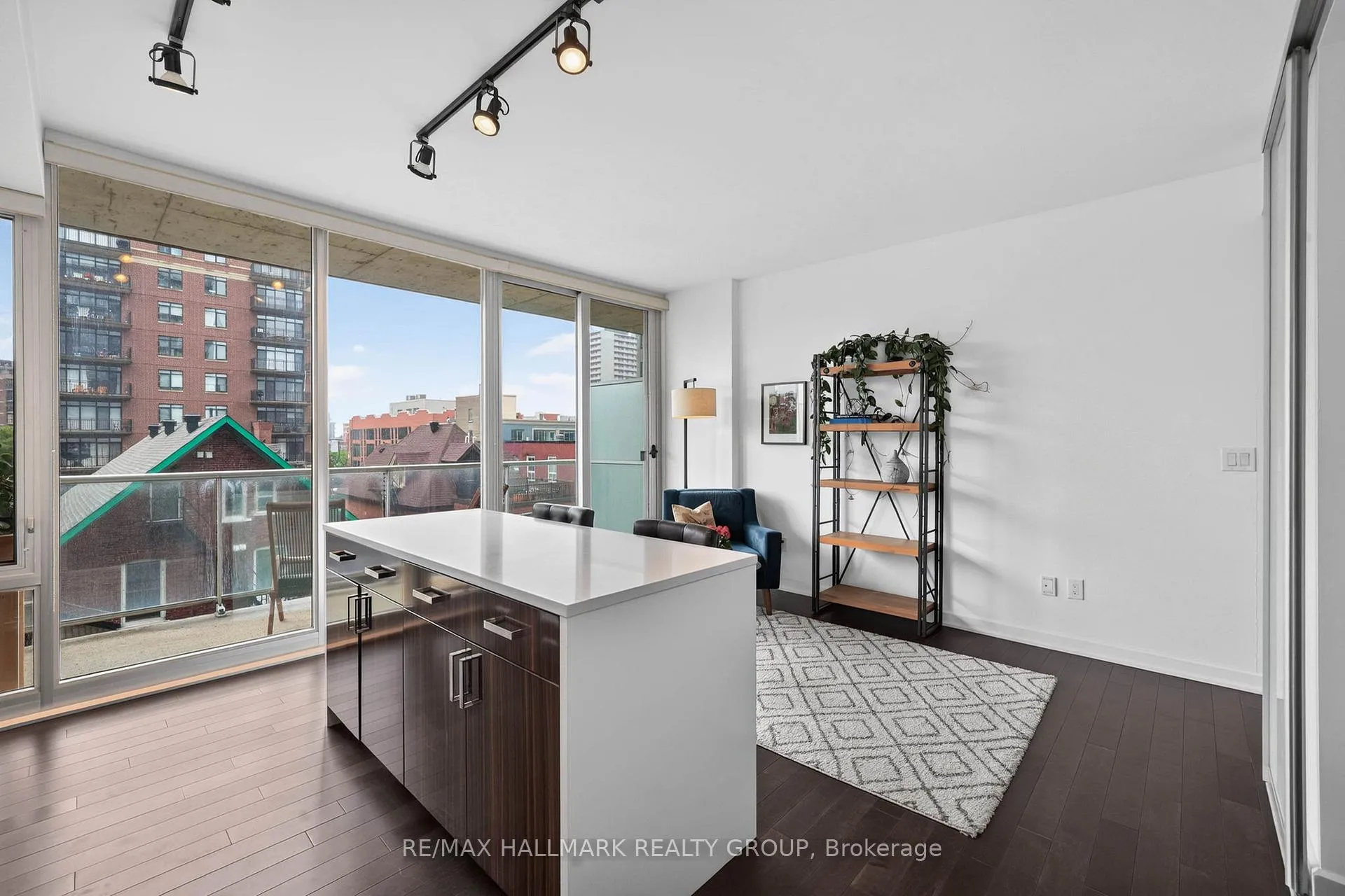 Photo 8 of Unit 407, 300 Lisgar Street, Ottawa, Ottawa Centre — HOMEH