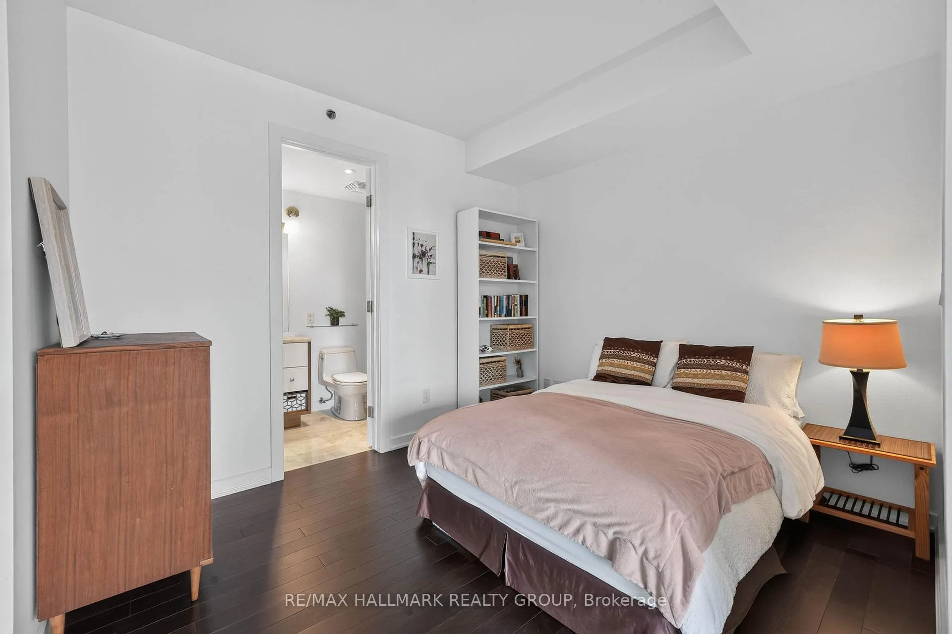 Photo 11 of Unit 407, 300 Lisgar Street, Ottawa, Ottawa Centre — HOMEH
