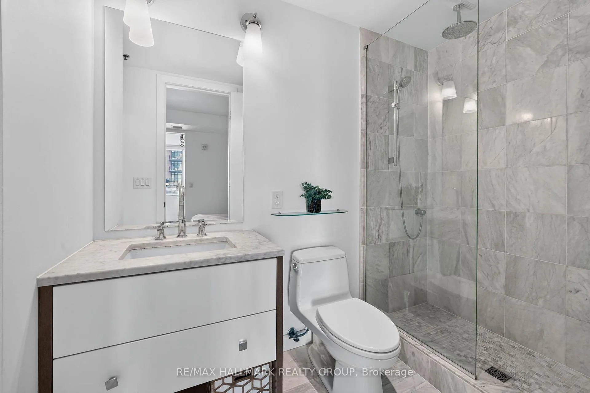 Photo 13 of Unit 407, 300 Lisgar Street, Ottawa, Ottawa Centre — HOMEH
