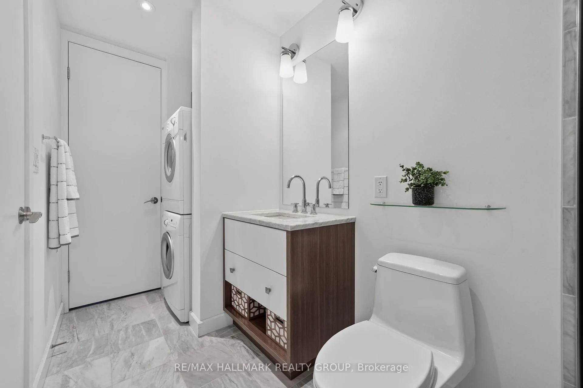 Photo 14 of Unit 407, 300 Lisgar Street, Ottawa, Ottawa Centre — HOMEH