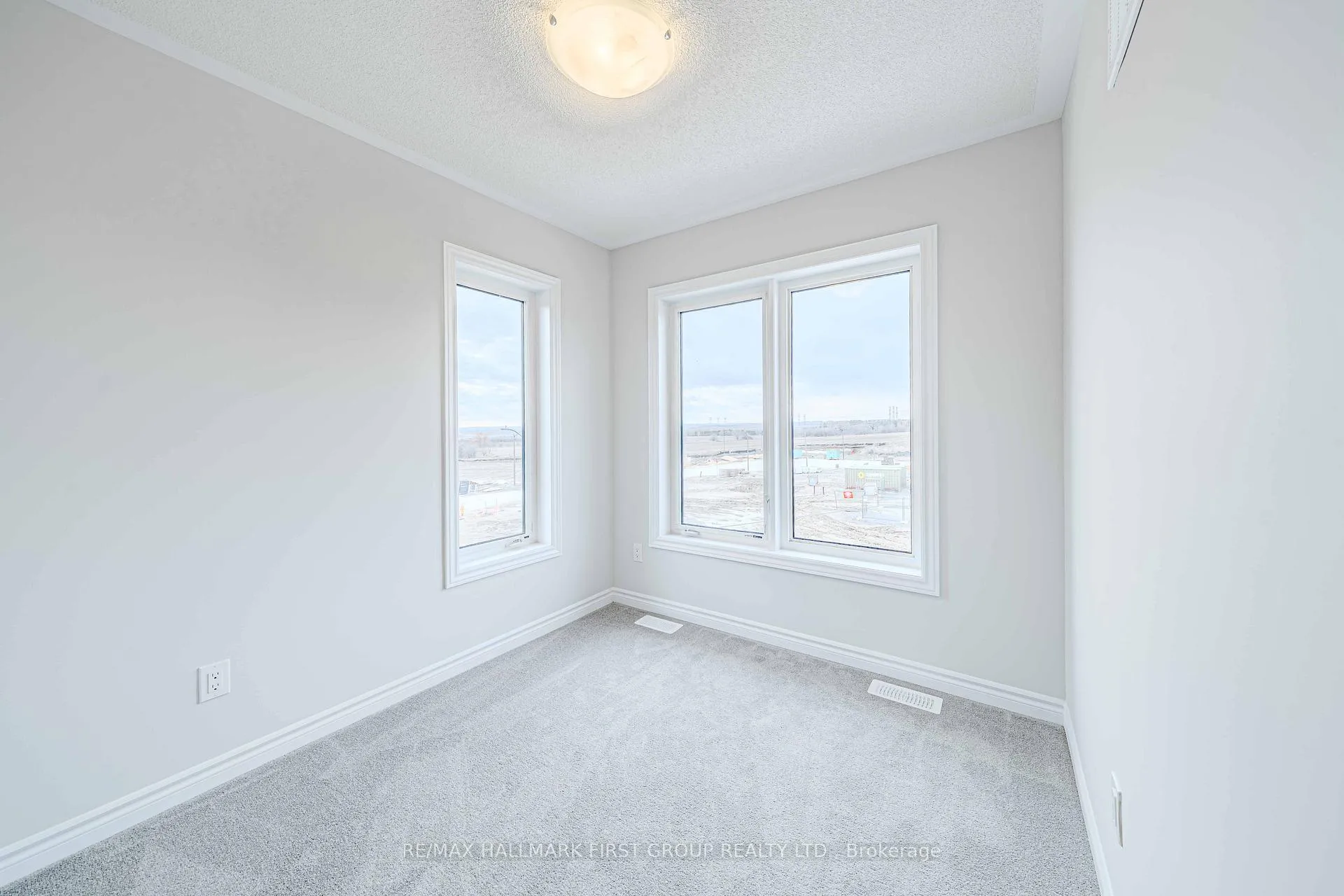 Photo 21 of 1220 Greentree Path, Oshawa, Kedron — HOMEH