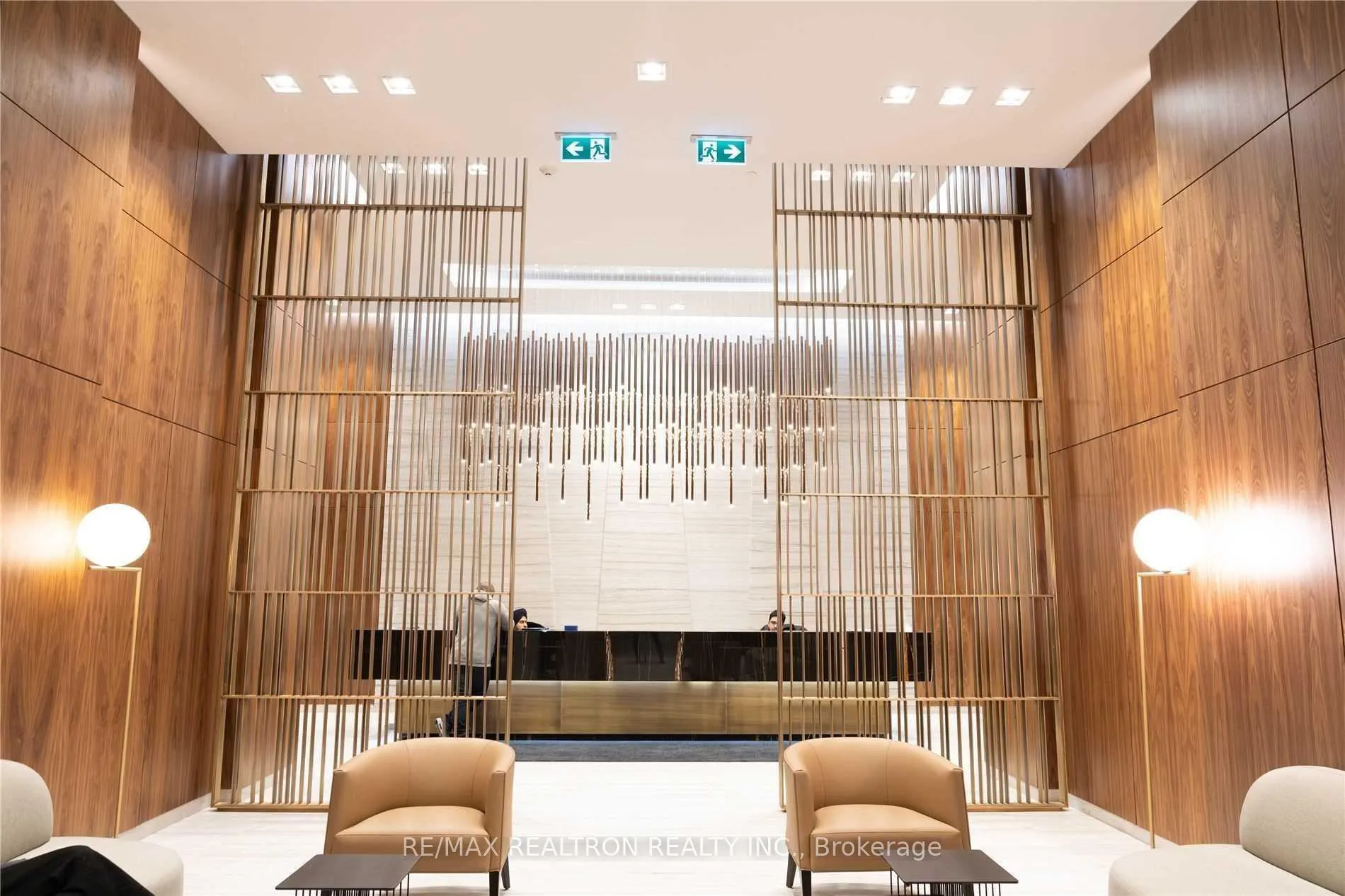 Photo 2 of Unit 2605, 8 Eglinton Avenue E, Toronto, Yonge-Eglinton — HOMEH