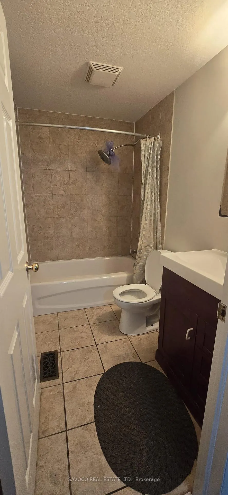 Photo 5 of 312 Activa Avenue, Waterloo — HOMEH