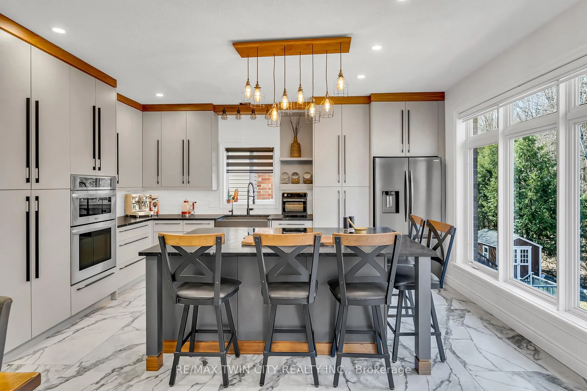 Photo 13 of 361 Red Osier Road, Waterloo, Columbia Forest/Clair Hills — HOMEH