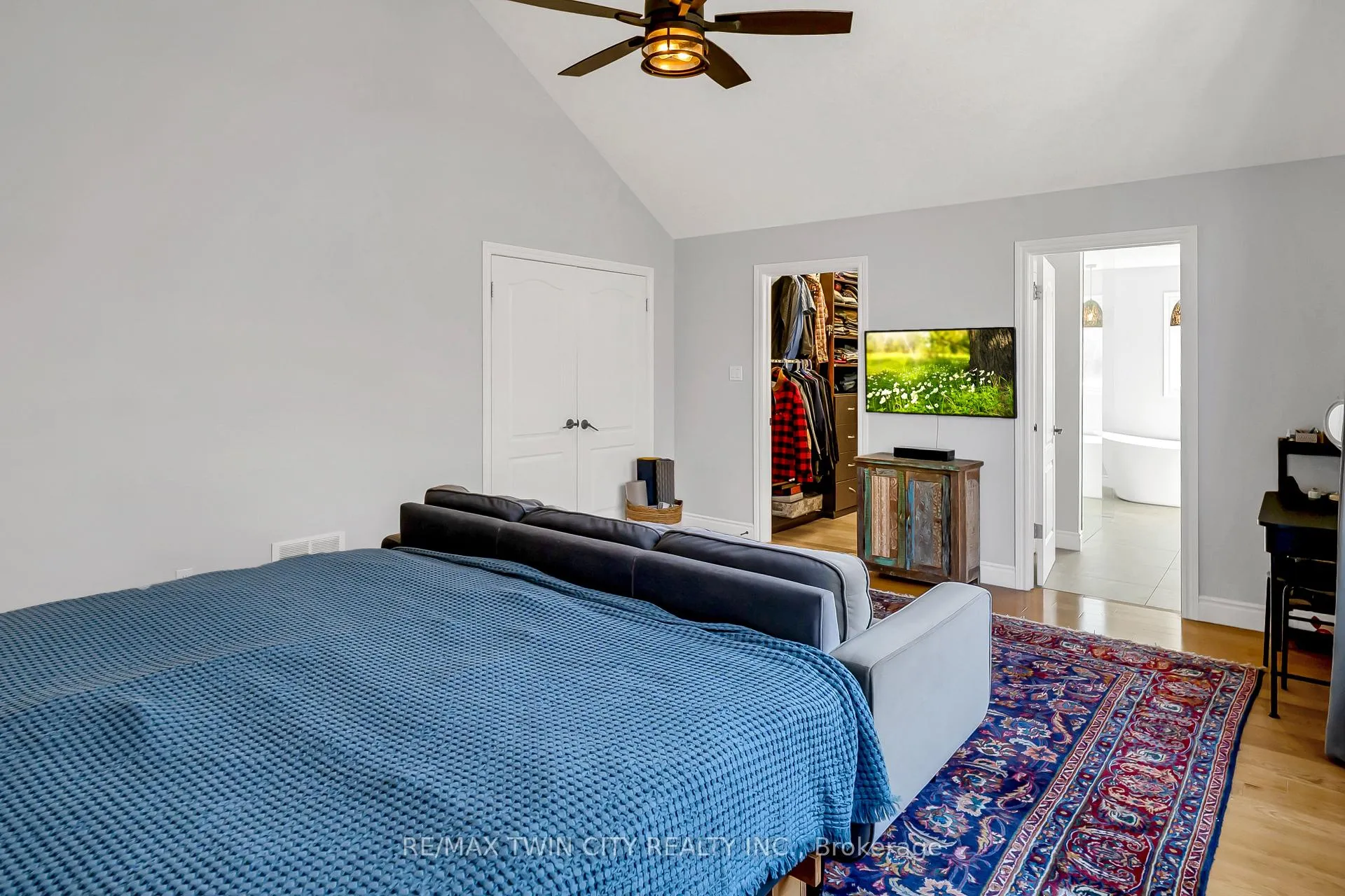 Photo 24 of 361 Red Osier Road, Waterloo, Columbia Forest/Clair Hills — HOMEH