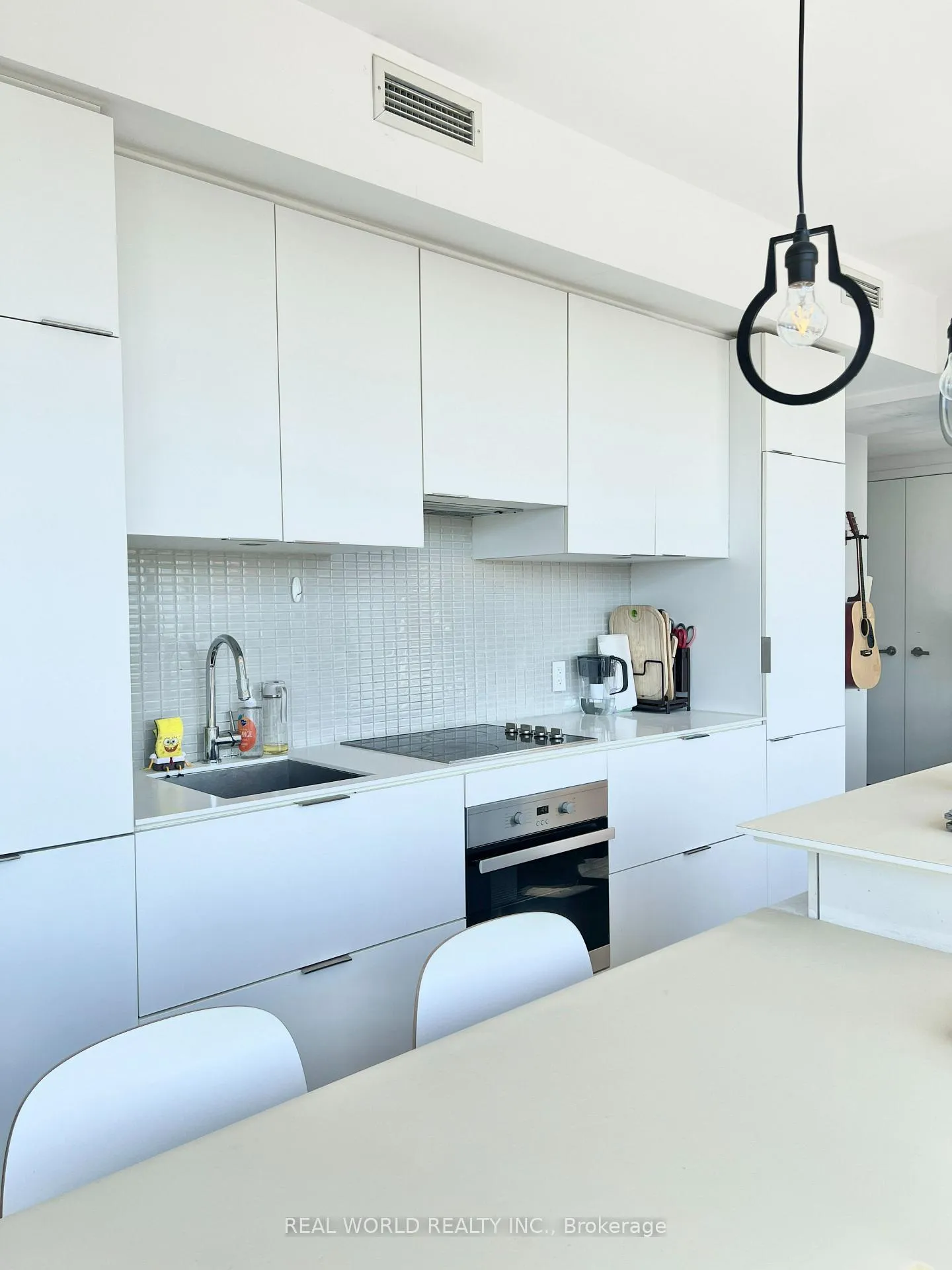 Photo 1 of Unit 2202, 5 St Joseph Street, Toronto, Bay Street Corridor — HOMEH