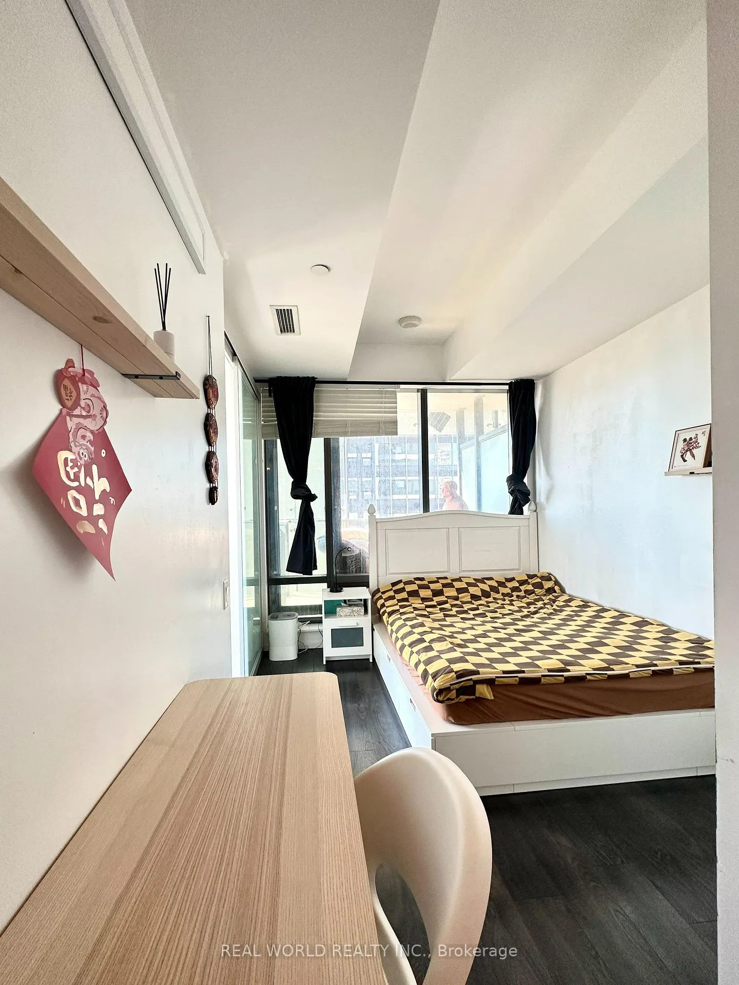 Photo 5 of Unit 2202, 5 St Joseph Street, Toronto, Bay Street Corridor — HOMEH