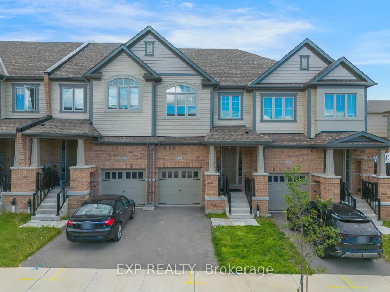 Photo 2 of 8 Roywood Street, Kitchener, Huron Park — HOMEH