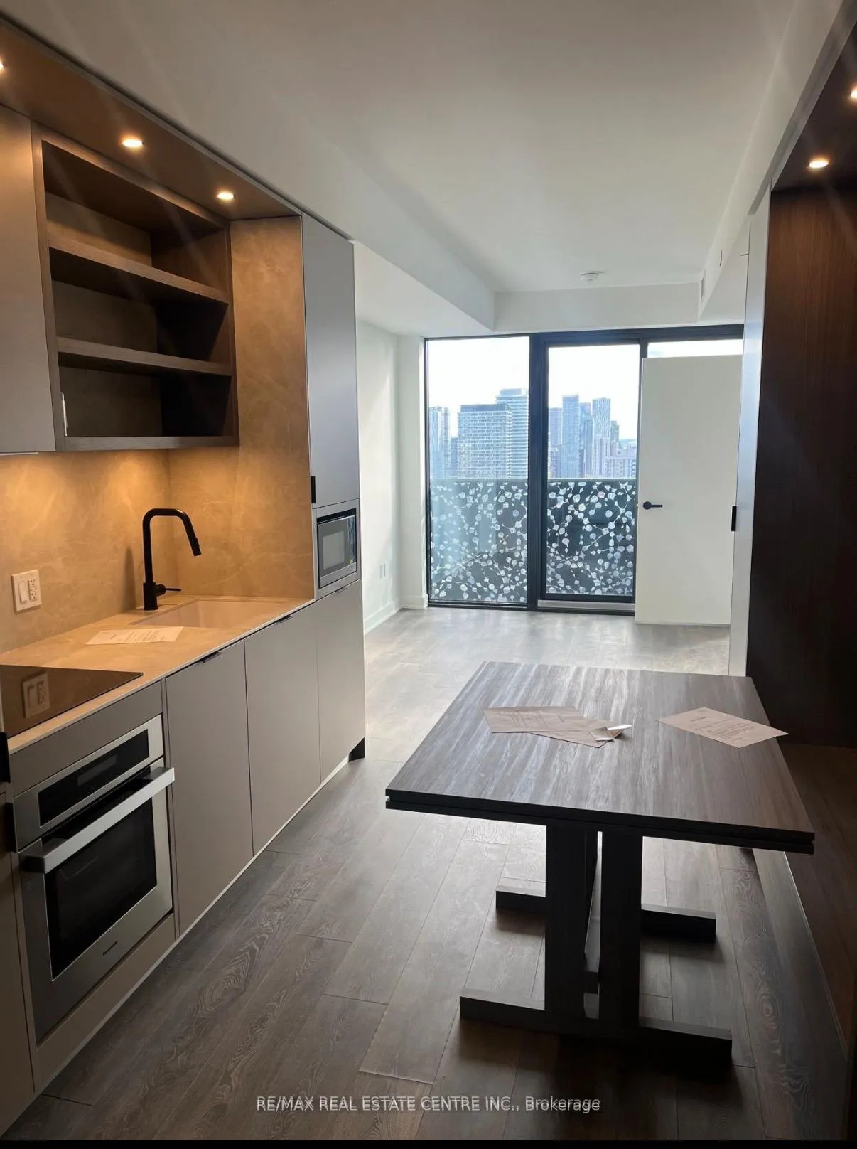 Photo 5 of Unit 2704, 55 Charles Street E, Toronto, Church-Yonge Corridor — HOMEH