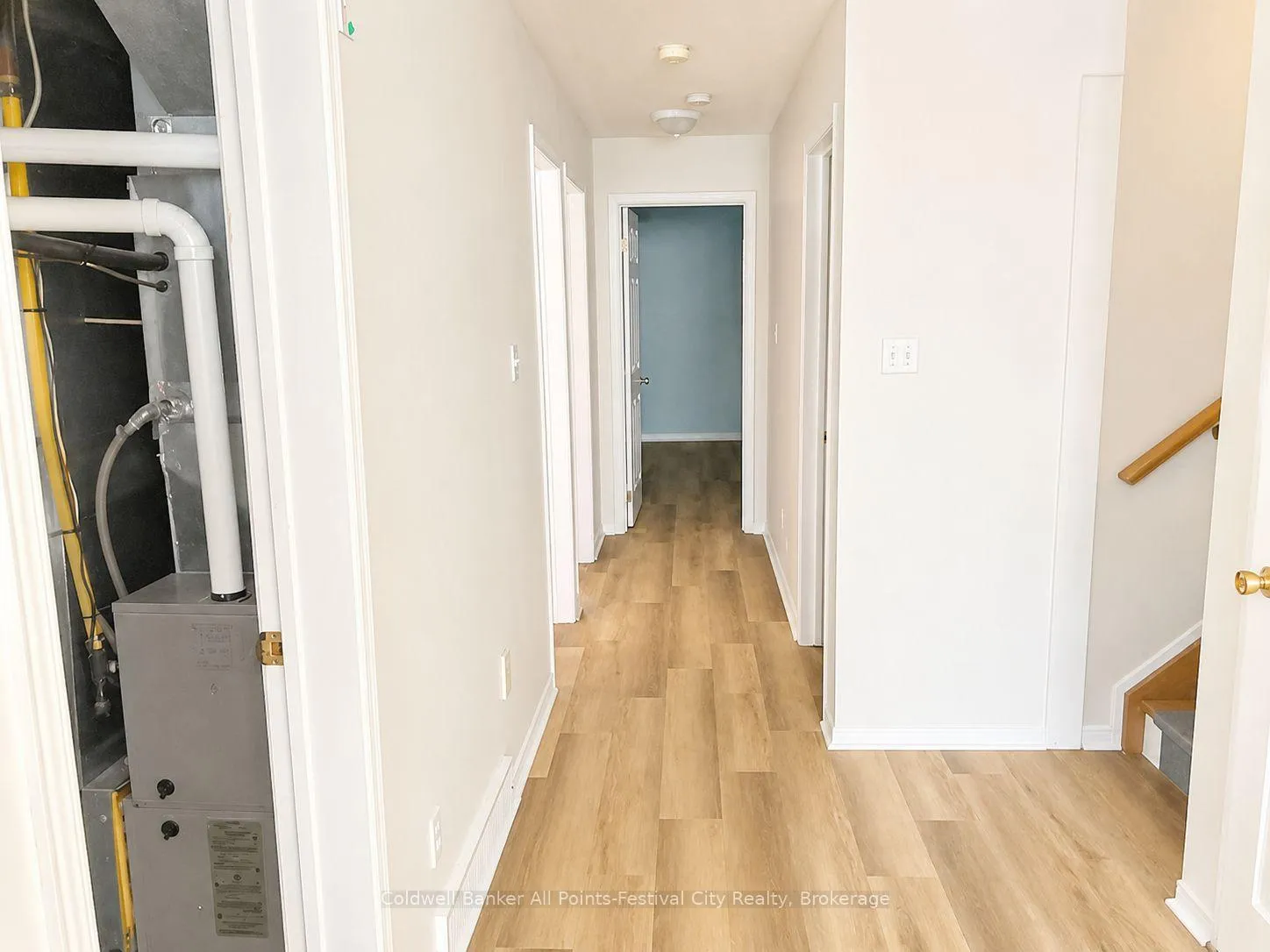 Photo 10 of 46 Lee Crescent, Goderich, Goderich (Town) — HOMEH