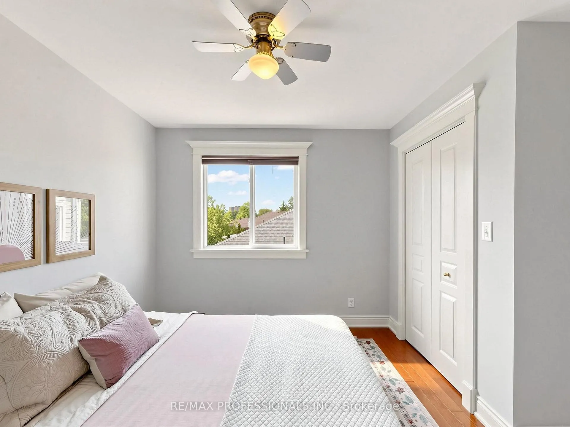 Photo 24 of 25 Waltham Drive, Etobicoke, Thistletown-Beaumonde Heights — HOMEH
