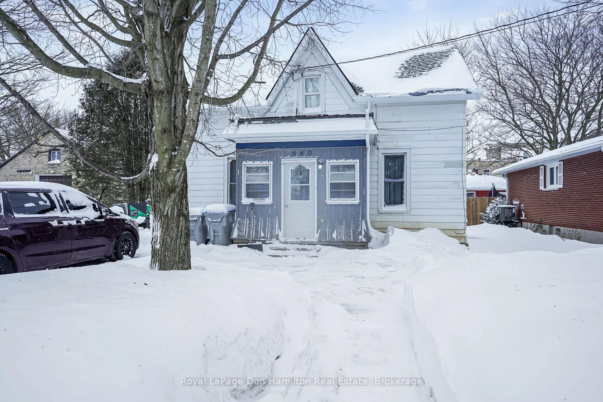 Front of 540 Ainley Street