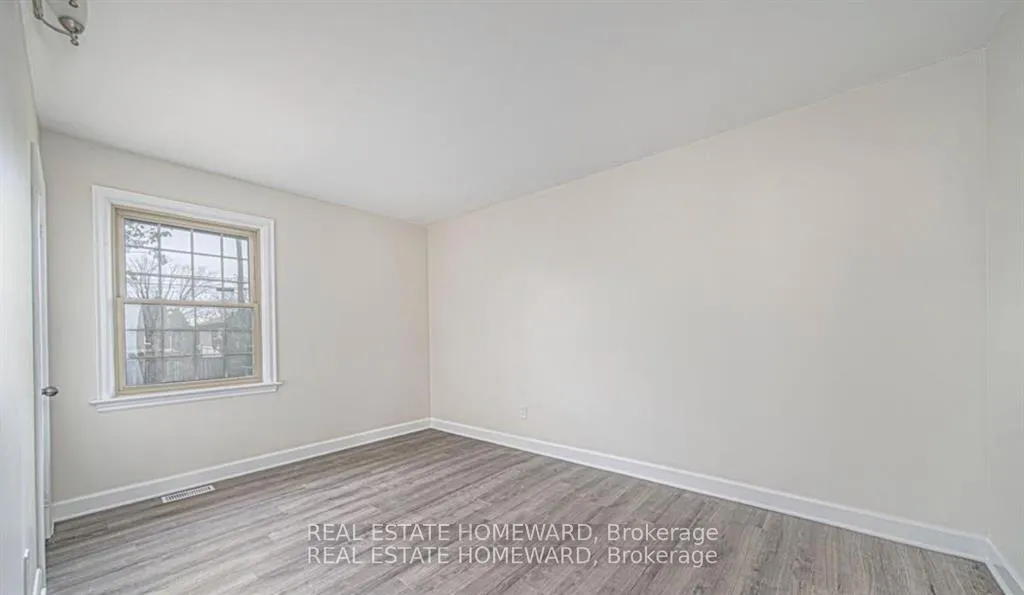Photo 12 of 668 Harold Drive, Peterborough, Otonabee Ward 1 — HOMEH