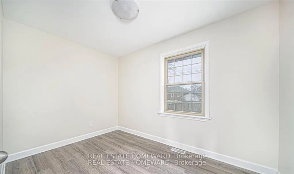 Photo 15 of 668 Harold Drive, Peterborough, Otonabee Ward 1 — HOMEH