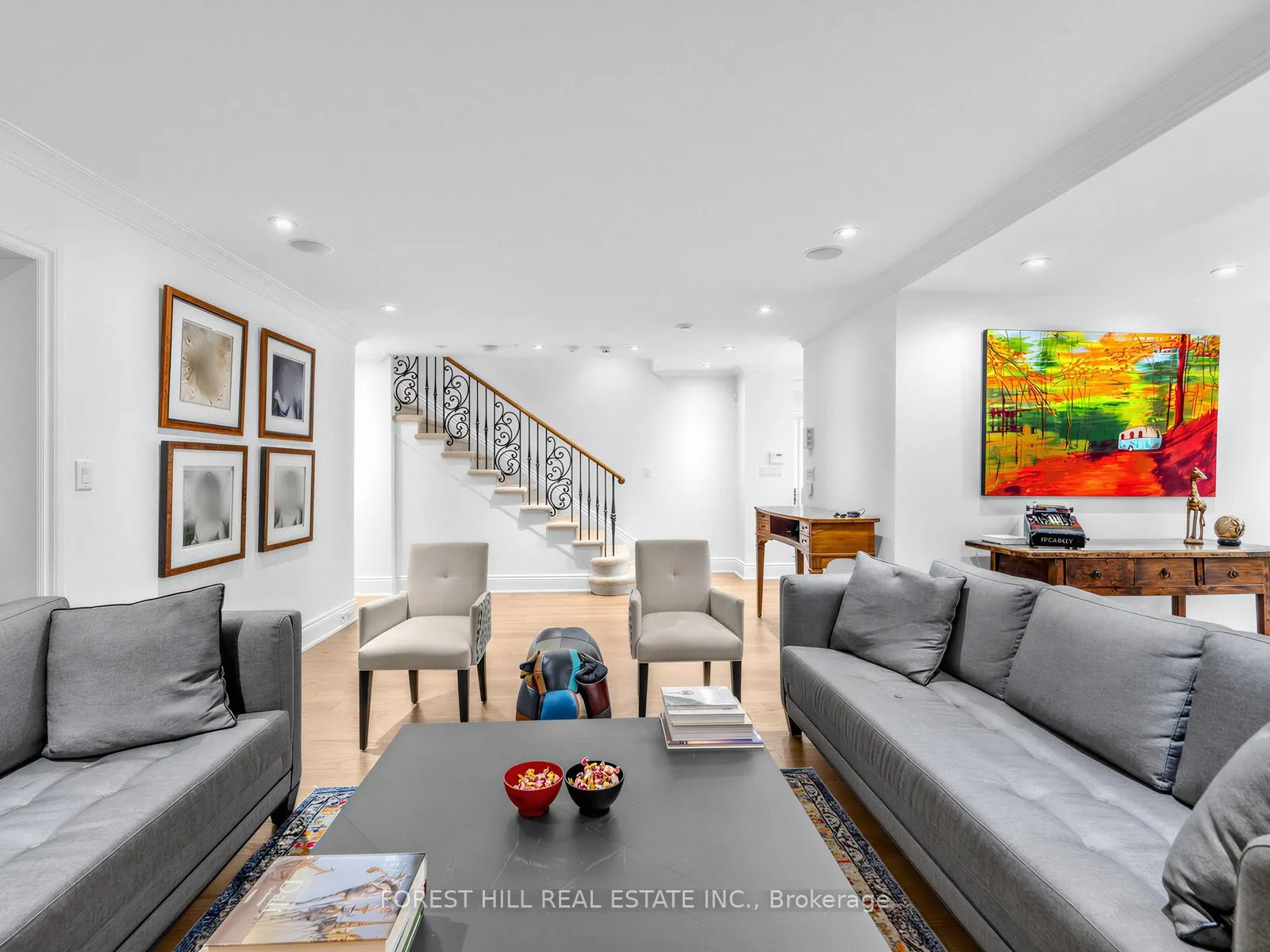Photo 8 of 144 Old Forest Hill Road, Toronto, Forest Hill North — HOMEH