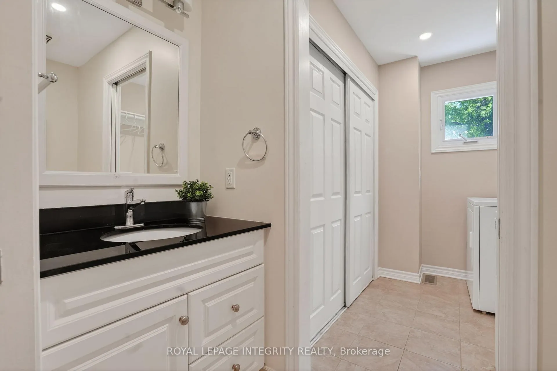 Photo 17 of 1243 Plante Drive, Ottawa, Hunt Club/Western Community — HOMEH