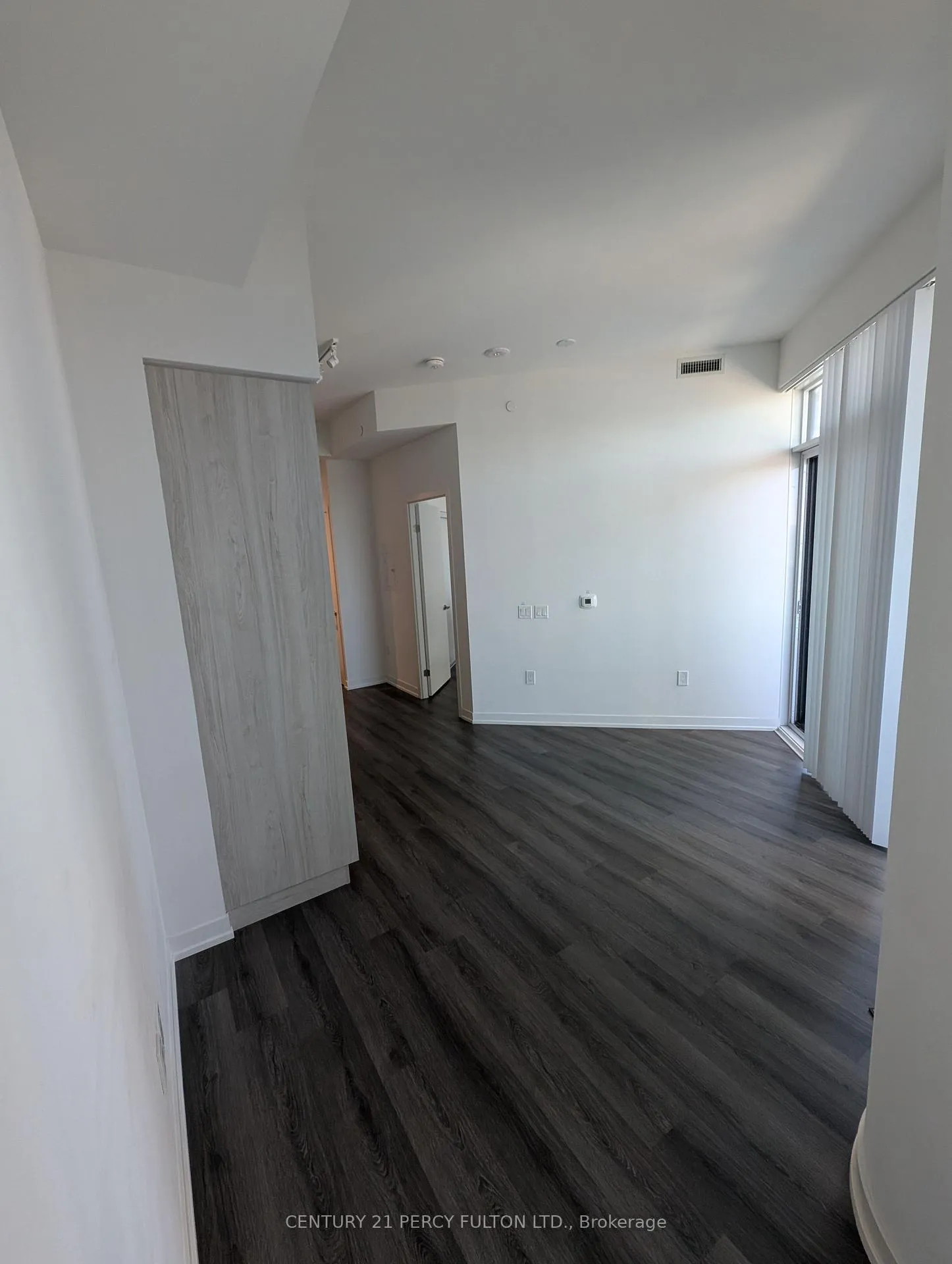 Photo 3 of Unit 5912, 138 Downes Street, Toronto, Waterfront Communities — HOMEH