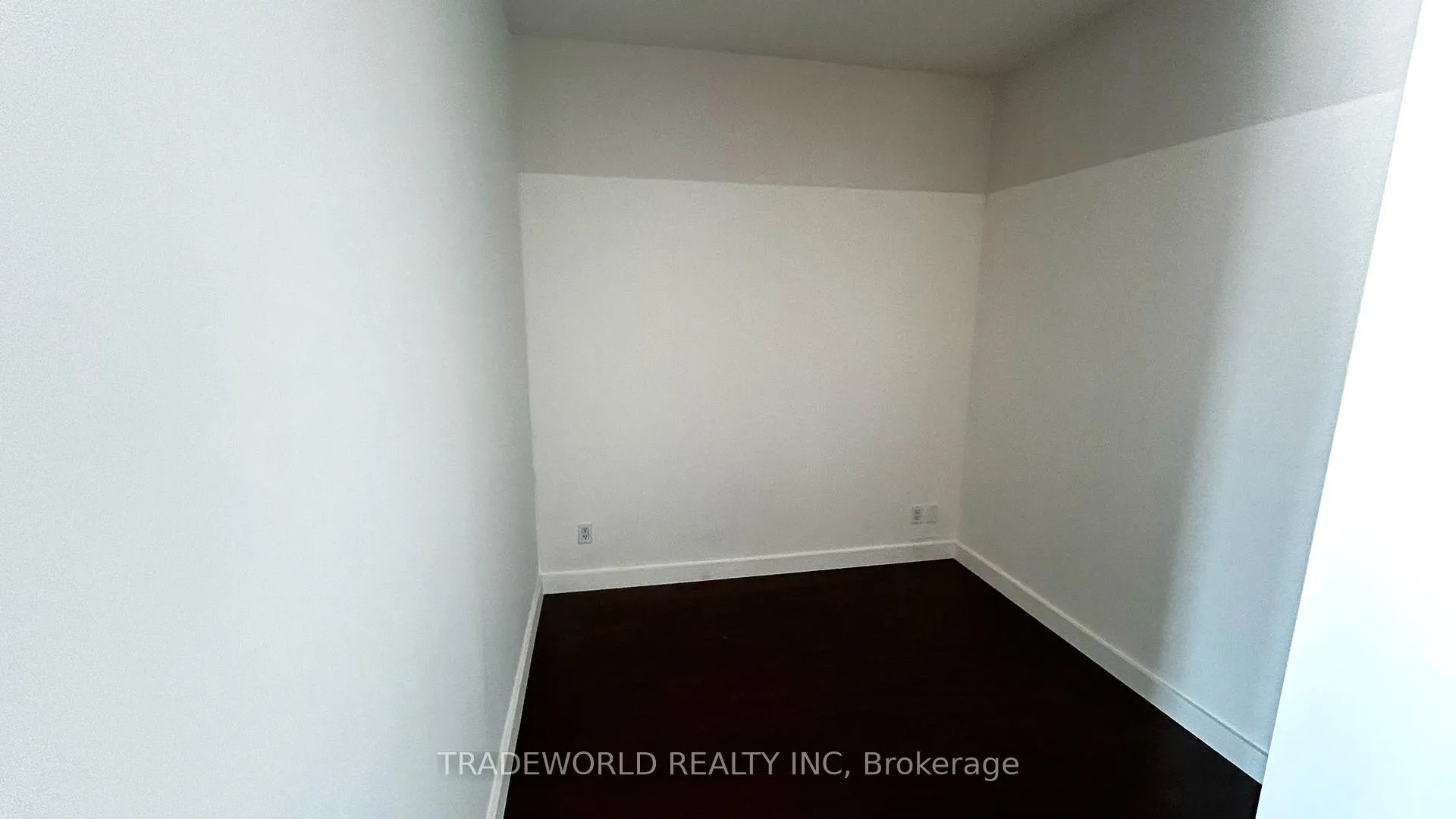 Photo 12 of Unit 1305, 33 Mill Street, Toronto, Waterfront Communities — HOMEH