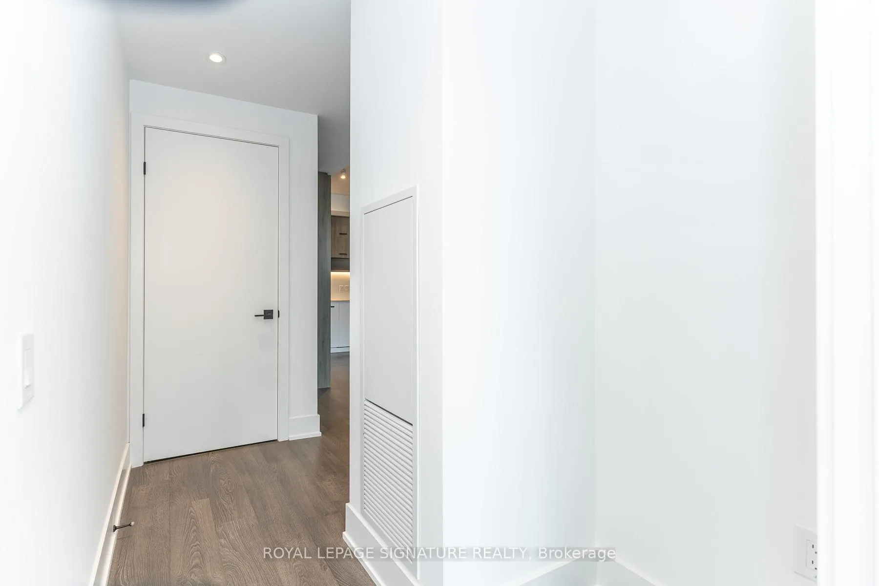 Photo 16 of Unit 204, 1888 Queen Street E, Toronto, The Beaches — HOMEH
