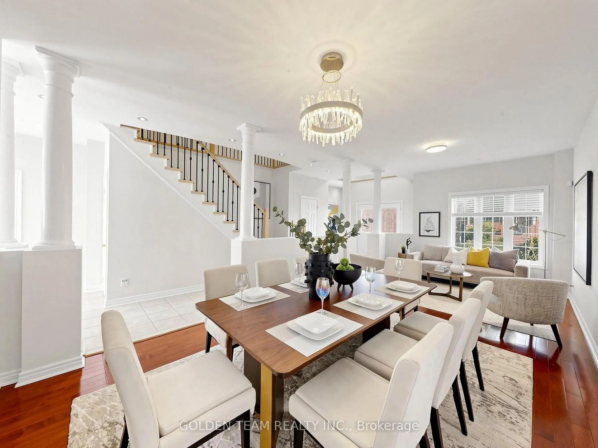 Photo 7 of 31 Brookhaven Crescent, Markham, Berczy — HOMEH