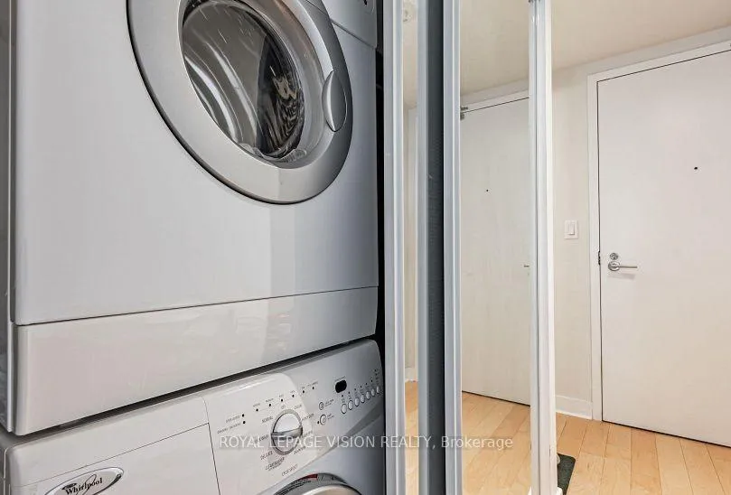 Photo 12 of Unit 1109, 58 Orchard View Boulevard, Toronto, Yonge-Eglinton — HOMEH