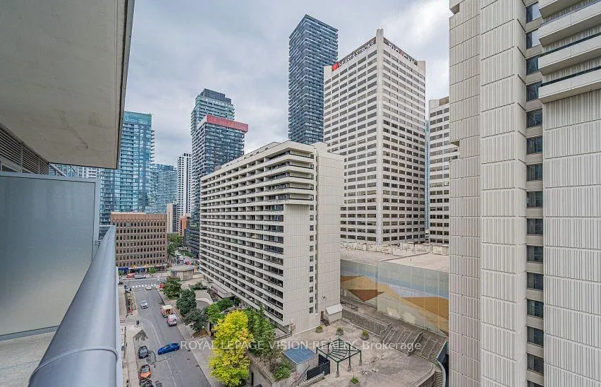 Photo 14 of Unit 1109, 58 Orchard View Boulevard, Toronto, Yonge-Eglinton — HOMEH