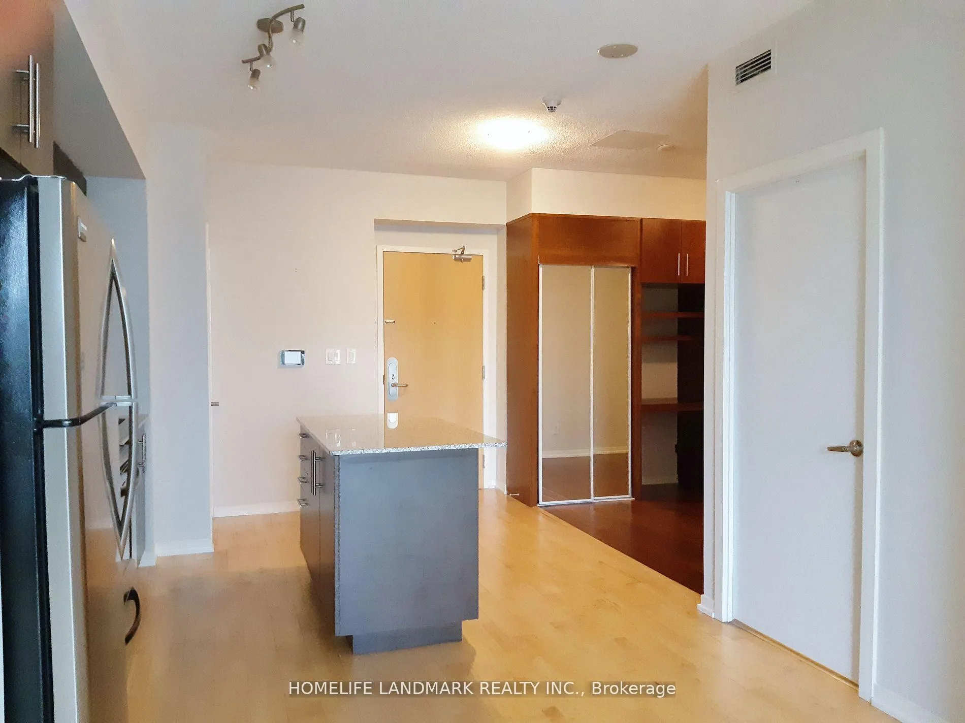 Photo 7 of Unit 4709, 65 Bremner Boulevard, Toronto, Waterfront Communities — HOMEH