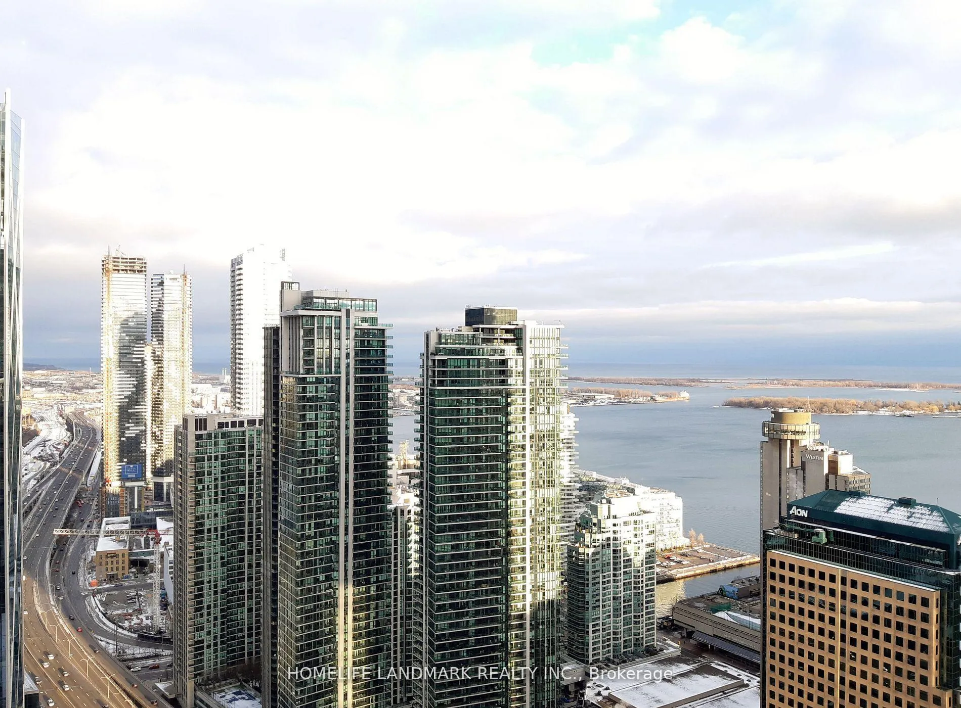 Photo 14 of Unit 4709, 65 Bremner Boulevard, Toronto, Waterfront Communities — HOMEH
